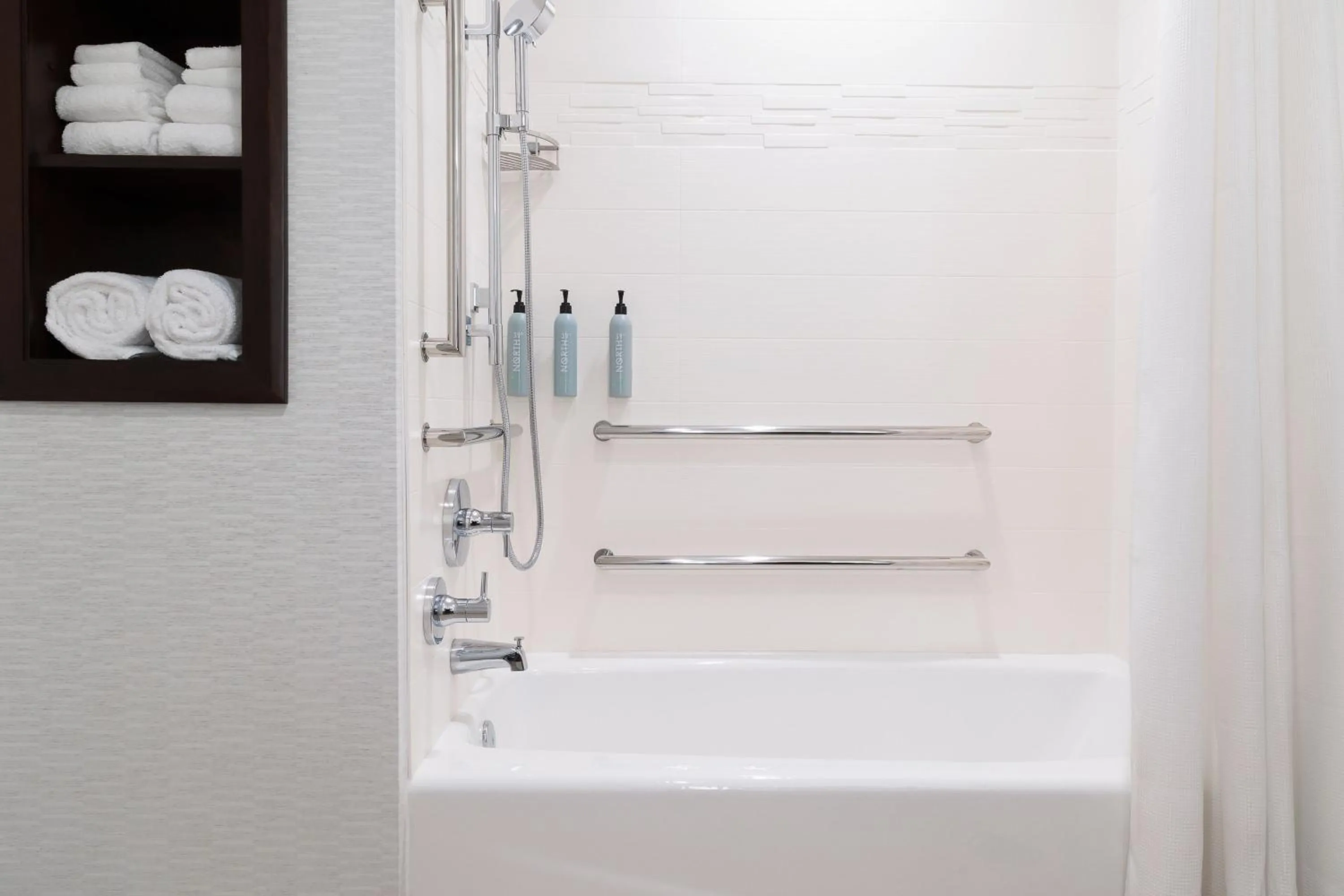 Bedroom in Residence Inn by Marriott Anaheim Brea