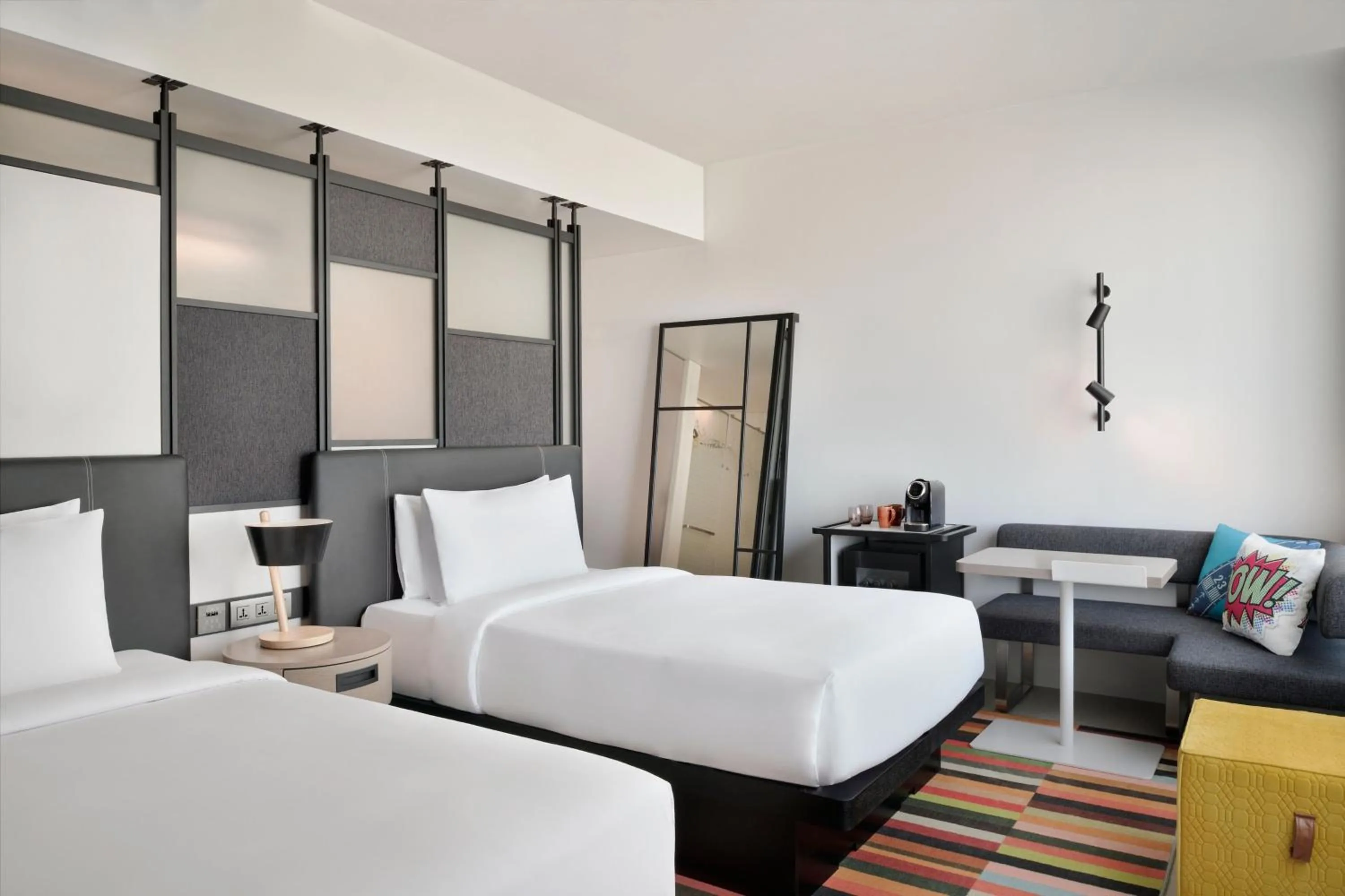 Photo of the whole room, Bed in Aloft Muscat