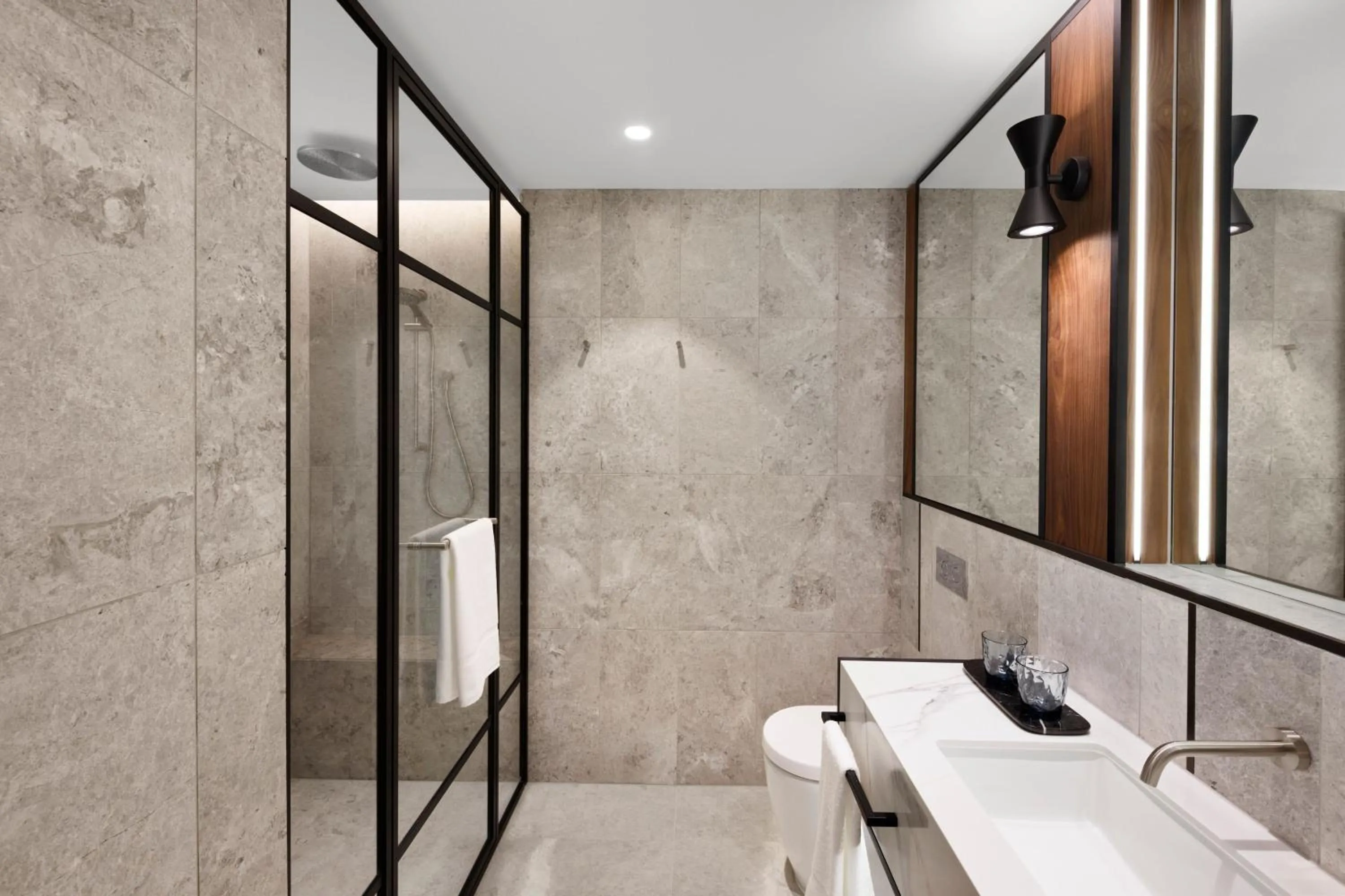 Bathroom in Le Meridien Melbourne