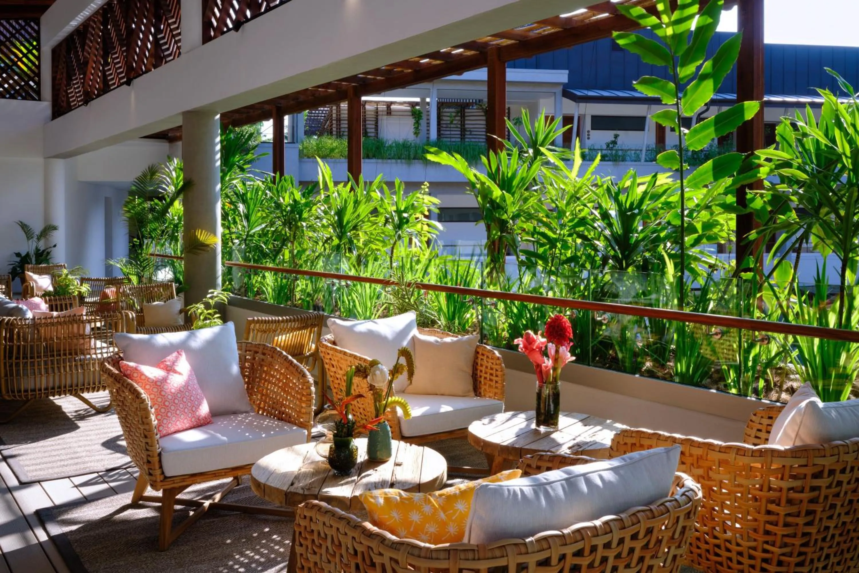 Lounge or bar in laïla, Seychelles, a Tribute Portfolio Resort
