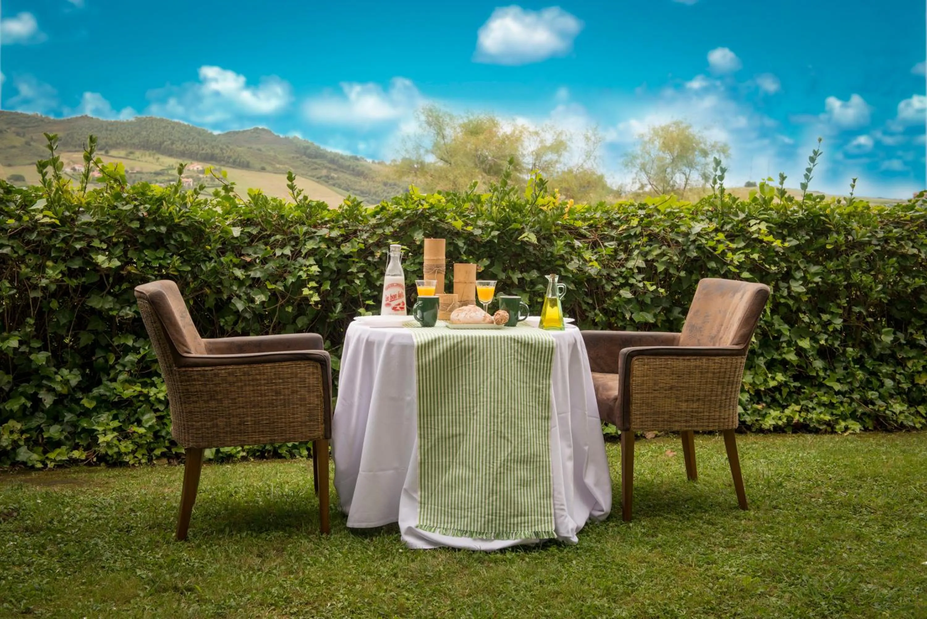 Garden in Playas de Liencres - Hotel & Apartamentos