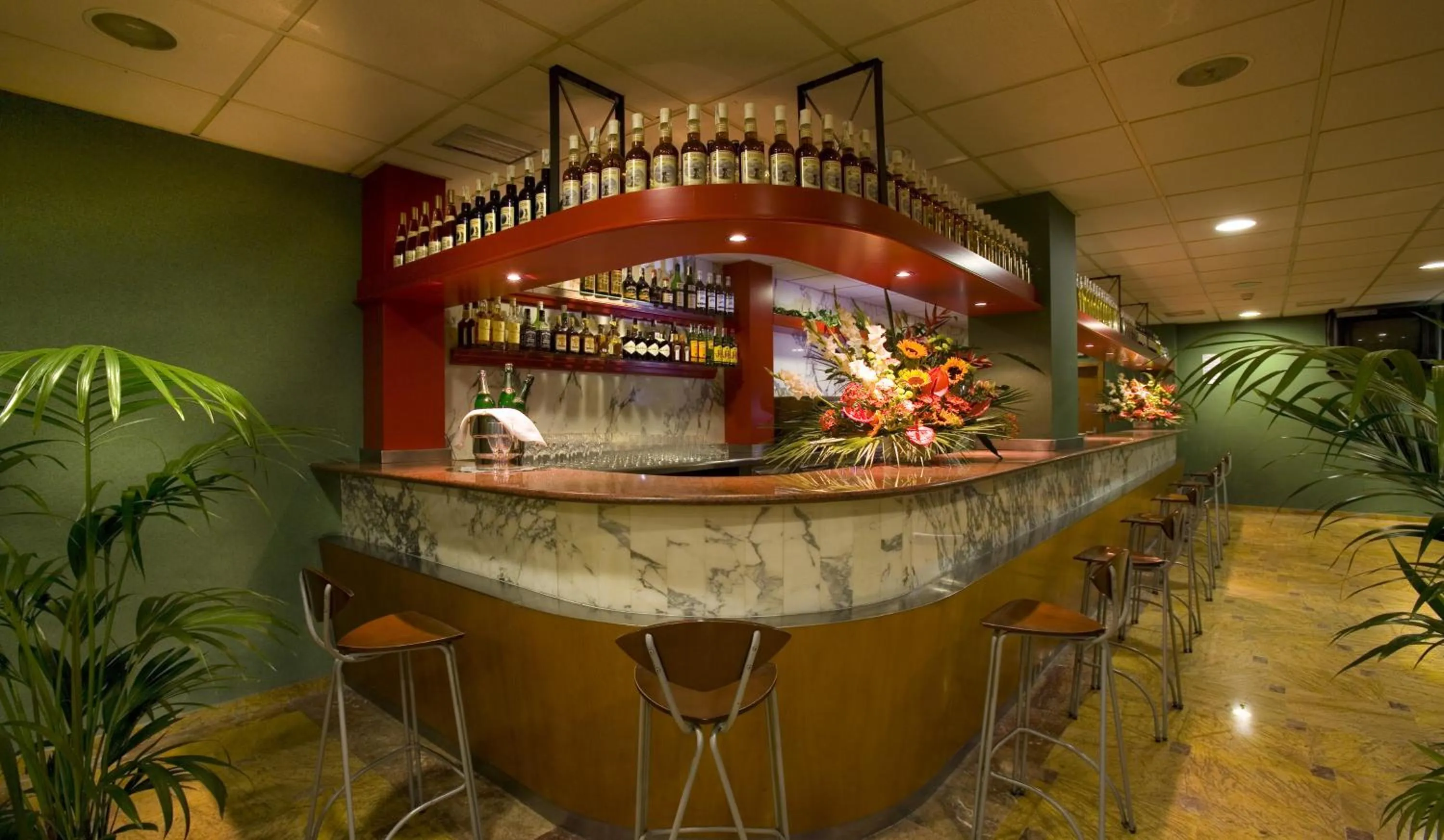 Lounge or bar in Playas de Liencres - Hotel & Apartamentos