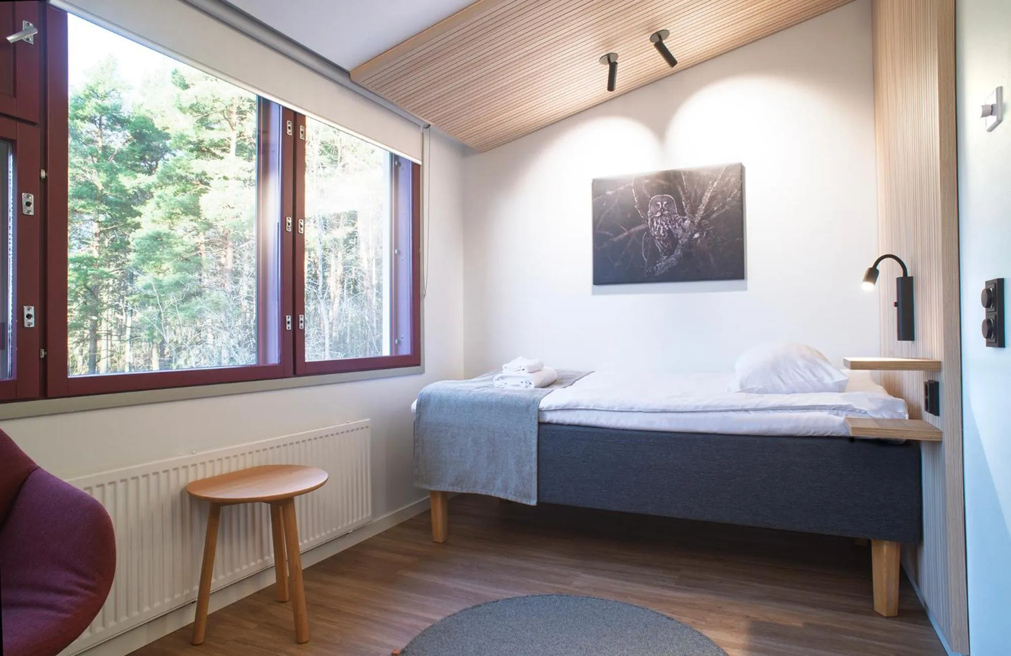 Bed in Hotel Linnasmäki