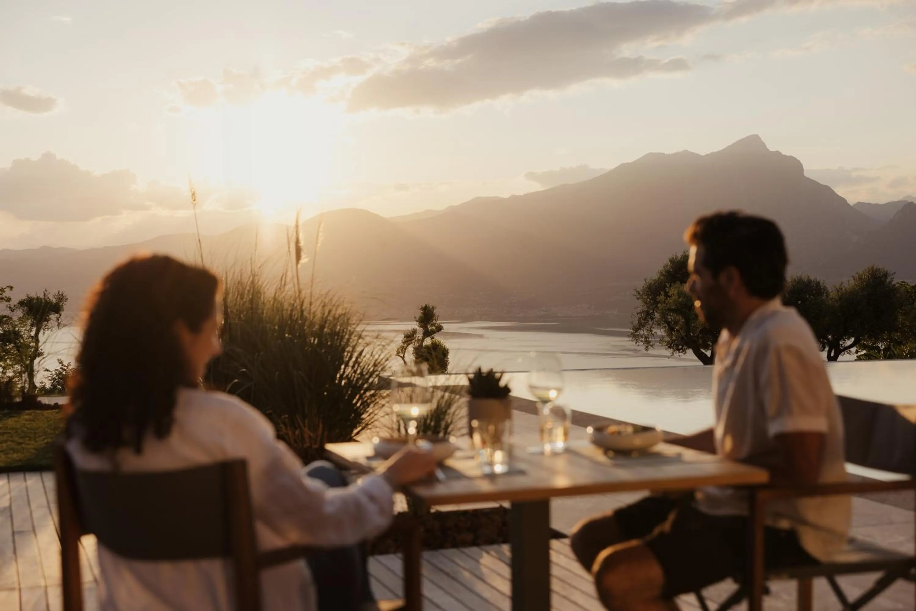 Restaurant/places to eat in Cape of Senses