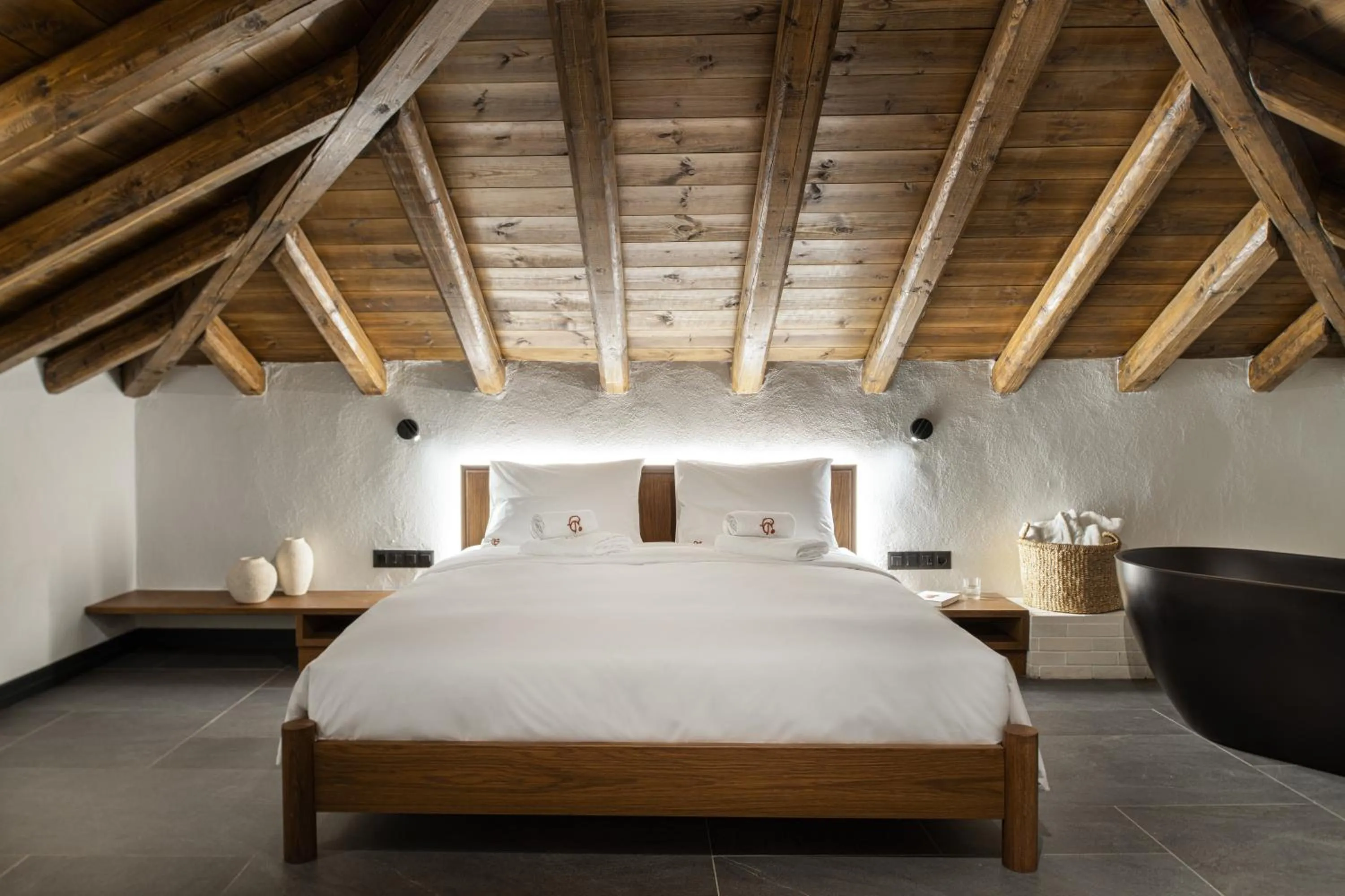 Bed in Unedo All Seasons Boutique Hotel
