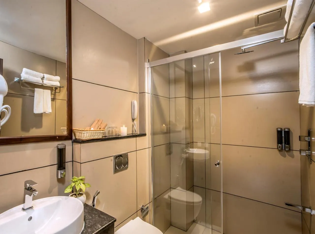Shower in WILD AVENUE RESORT & SPA