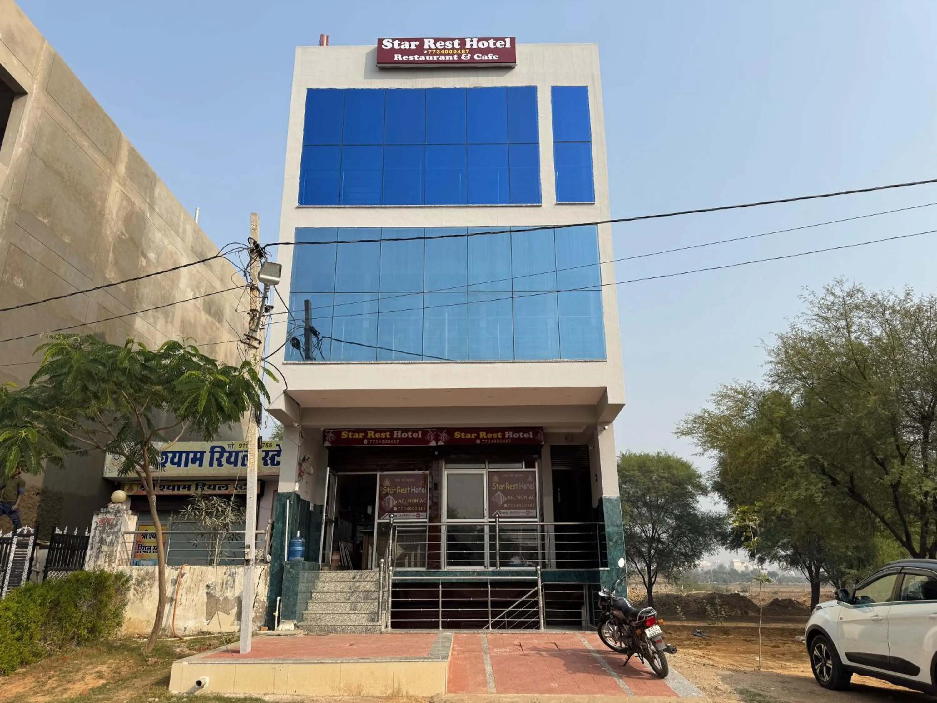 Facade/entrance in Hotel O Star Rest Hotel
