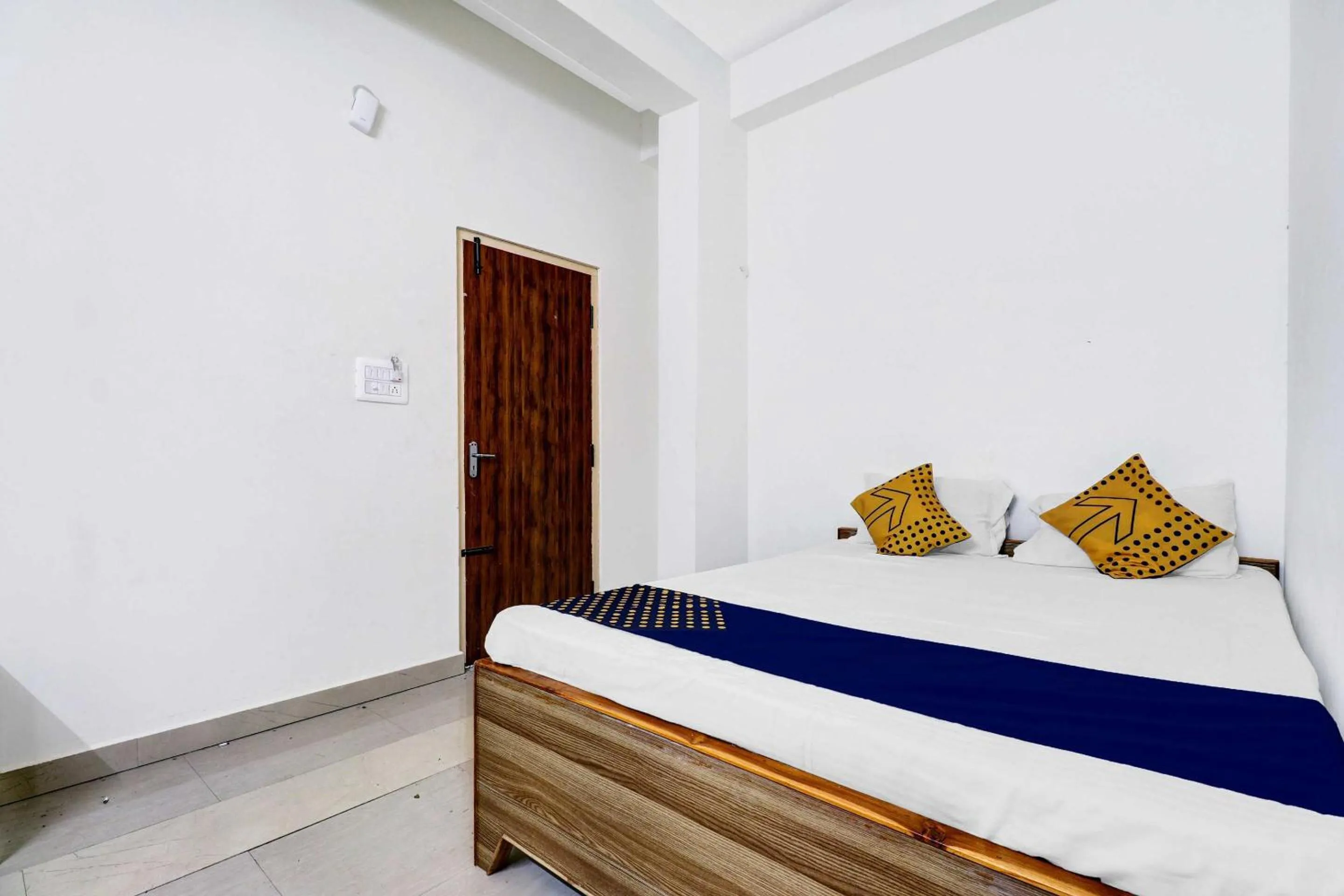 Bedroom, Bed in Hotel O SLV Boarding & Lodging