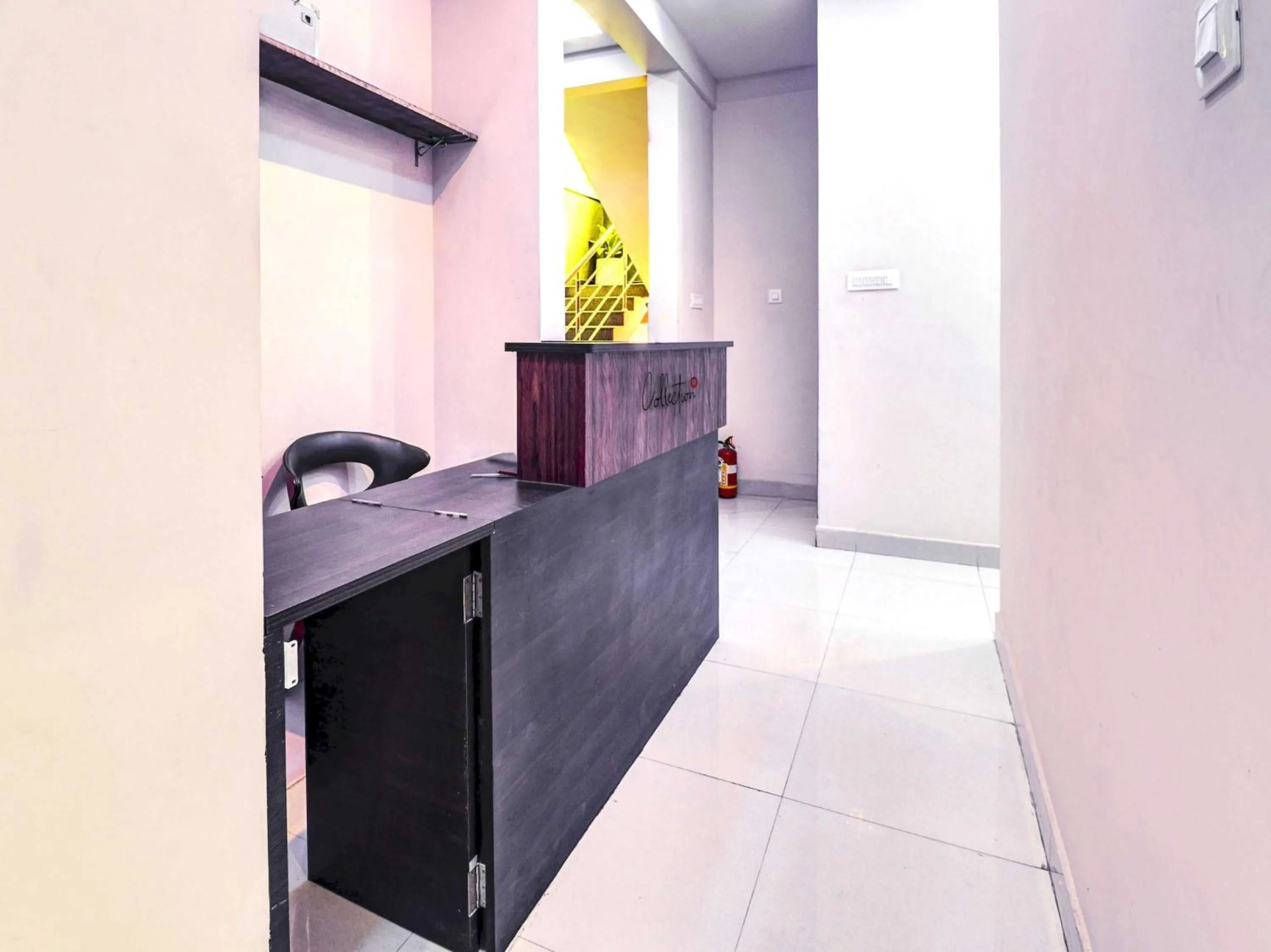 Lobby or reception in Hotel O Canton Hotel