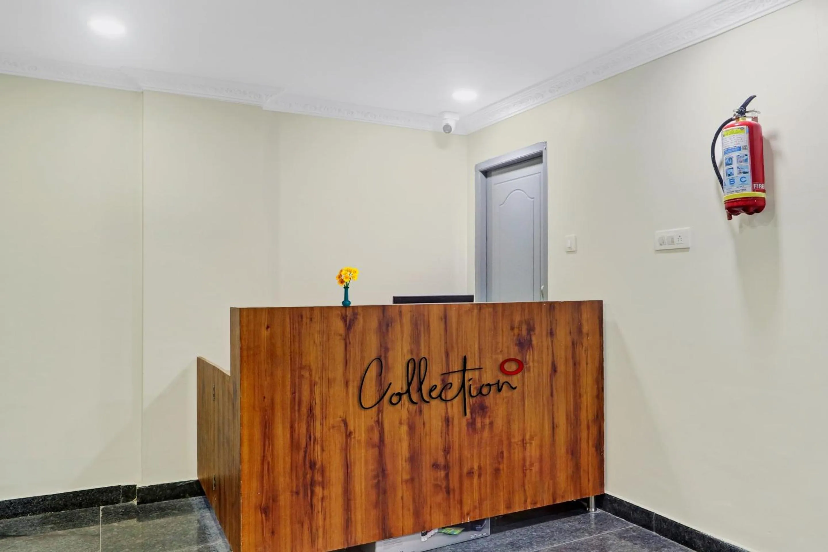Lobby or reception in Collection O Sahasra Near Kondapur