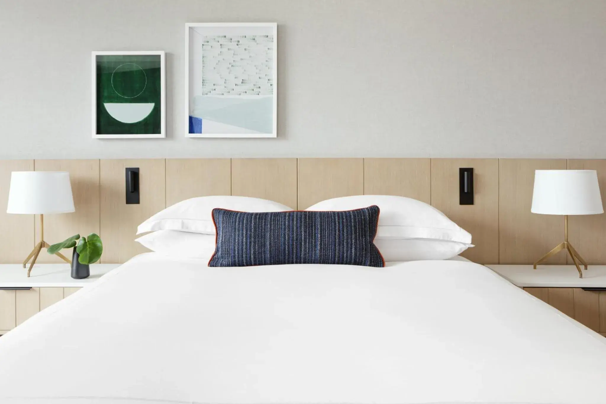 Premium King Room with Balcony in Kimpton - The Forum Hotel by IHG Premium King Room with Balcony in Kimpton - The Forum Hotel by IHG