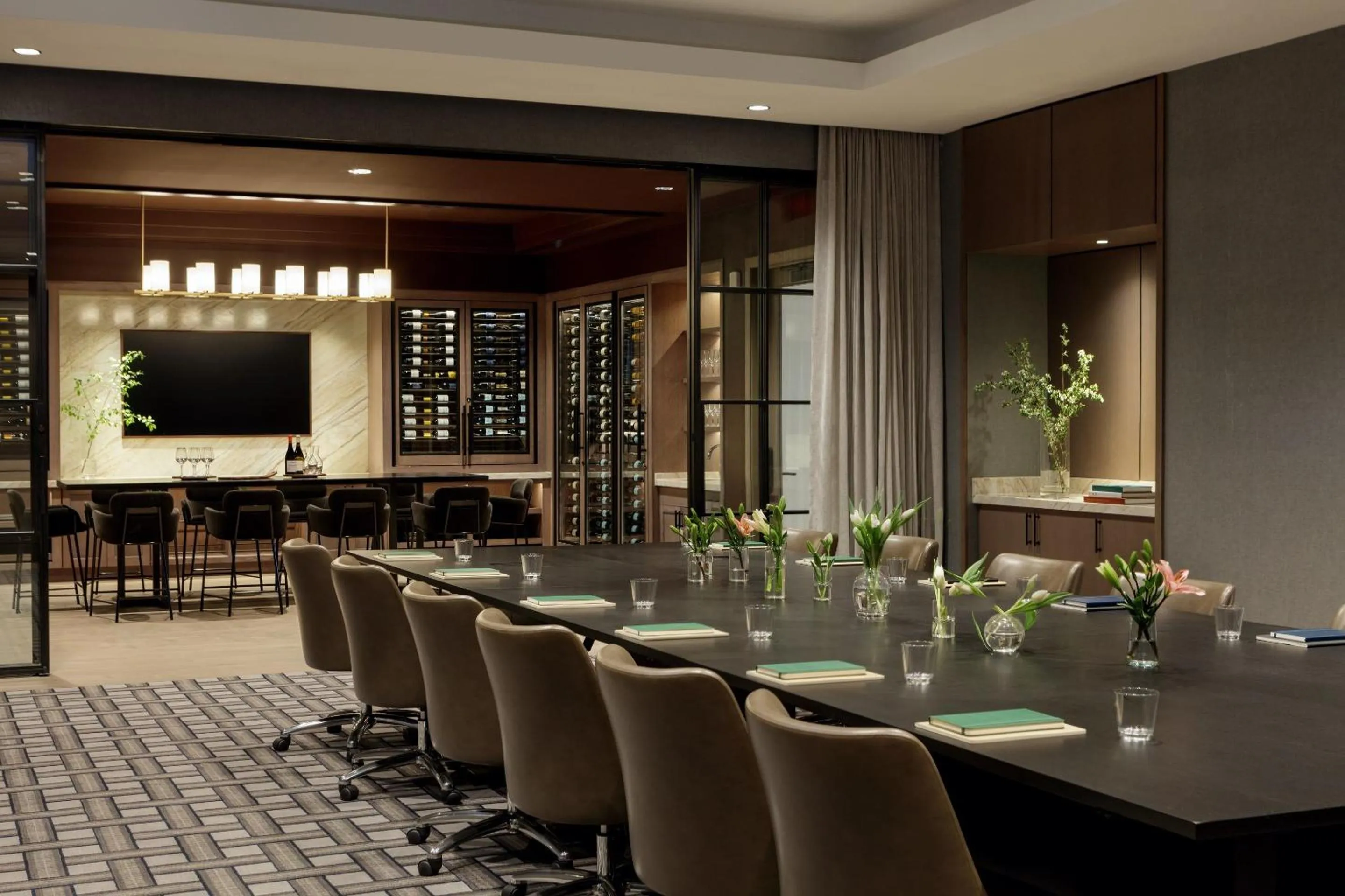 Meeting/conference room in Kimpton - The Forum Hotel by IHG