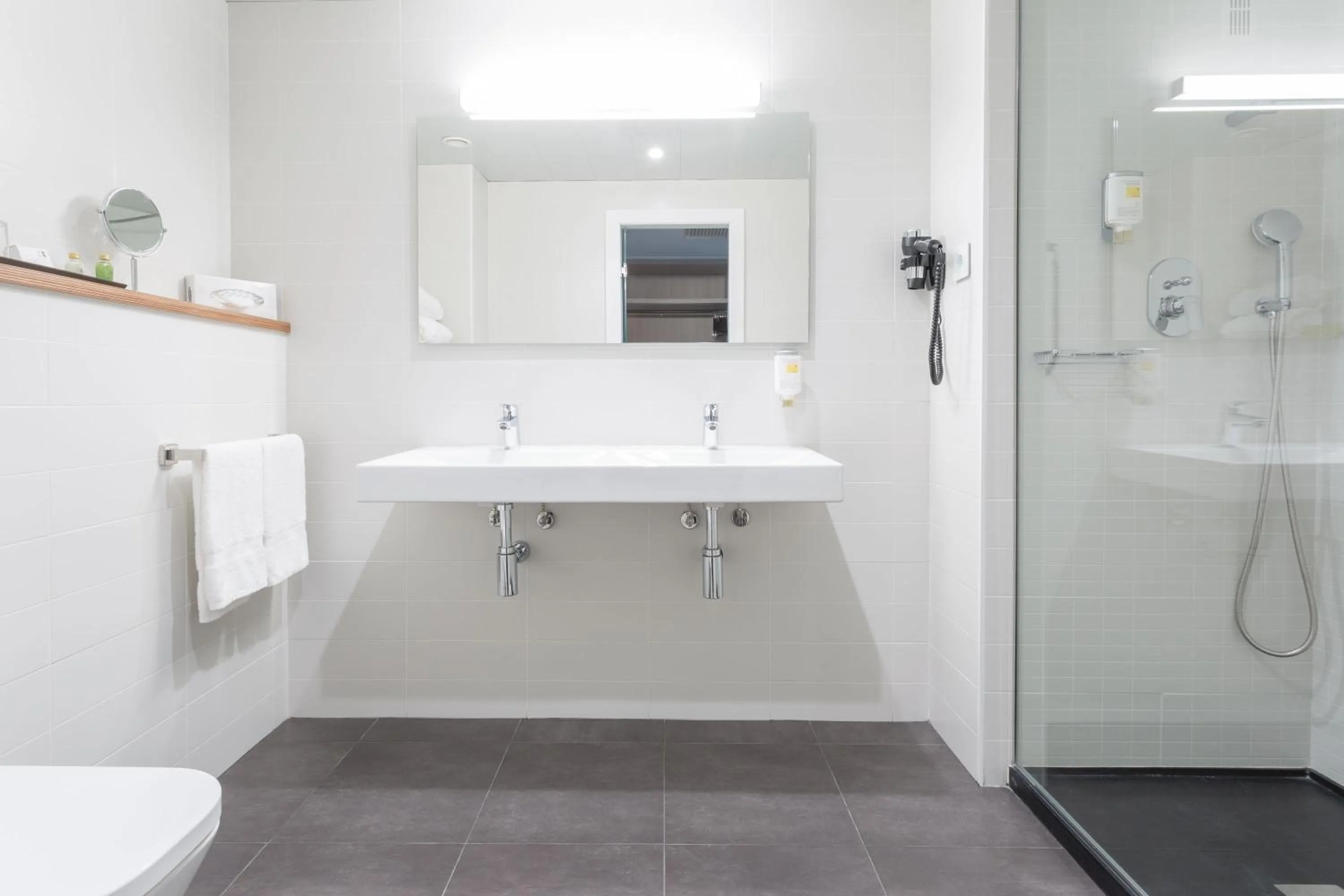 Bathroom in ARTIEM Madrid