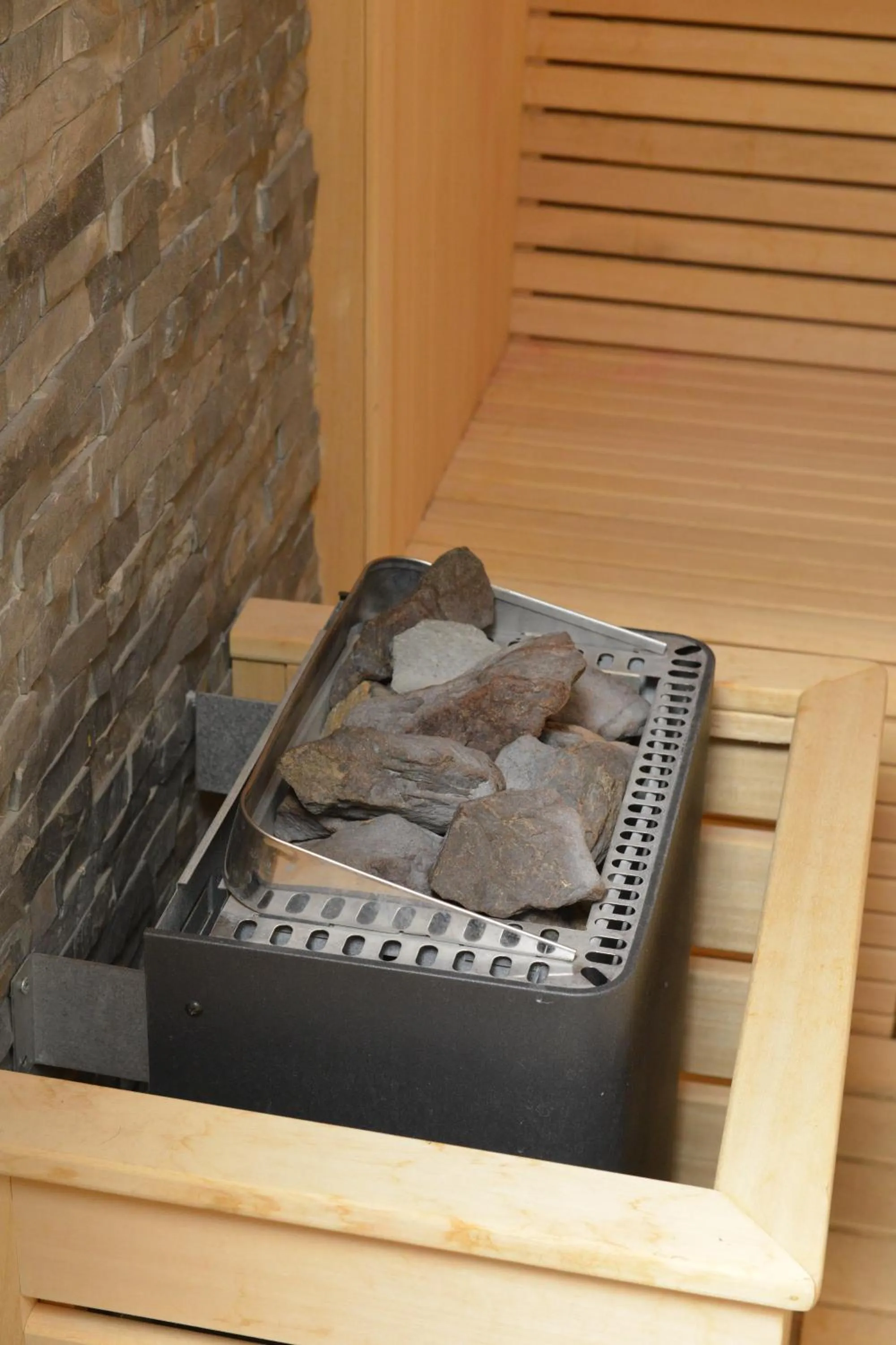 Sauna in Emilia Lux Rooms