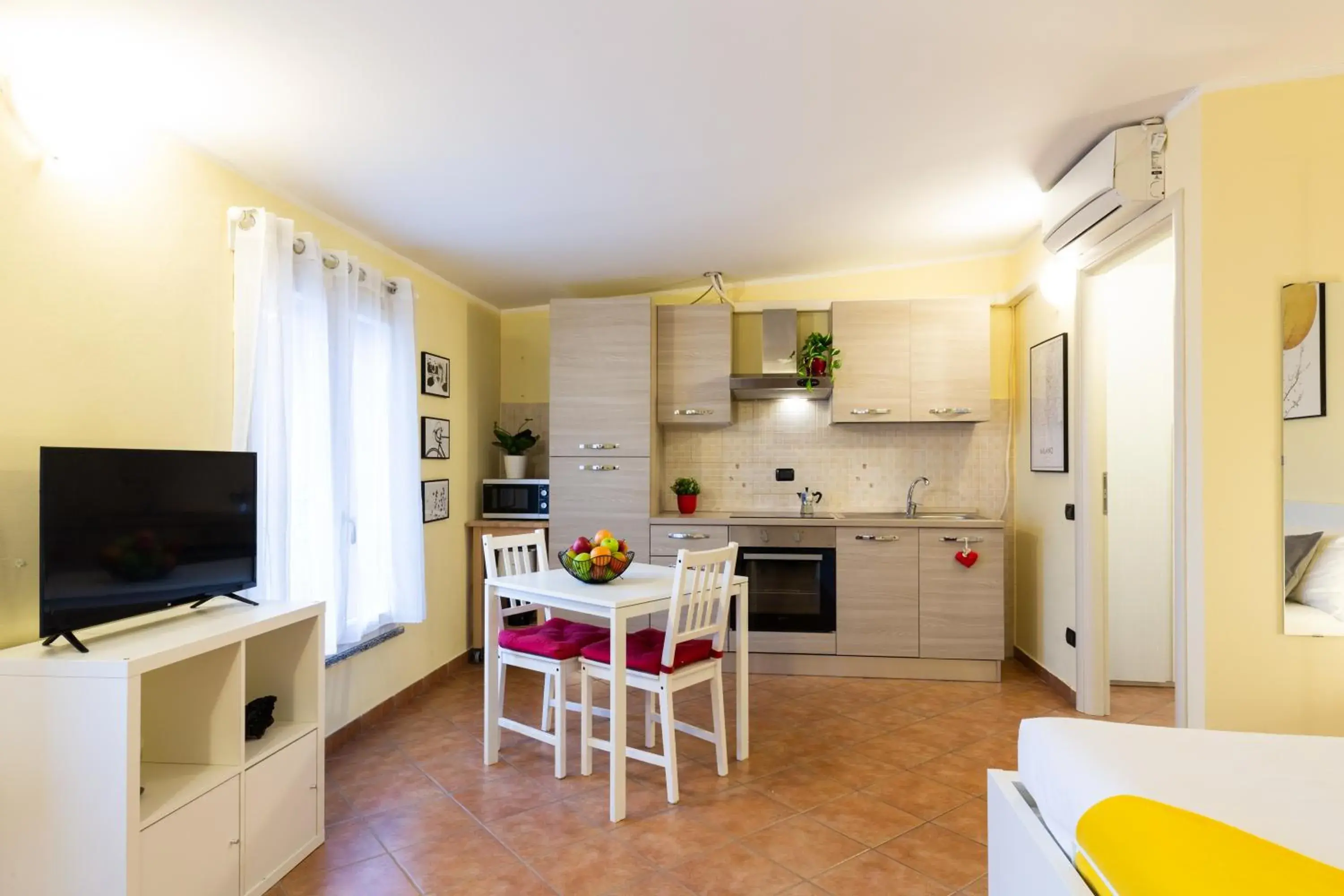 Gorla Skyline - Top Floor Apartment Gorla Skyline - Top Floor Apartment