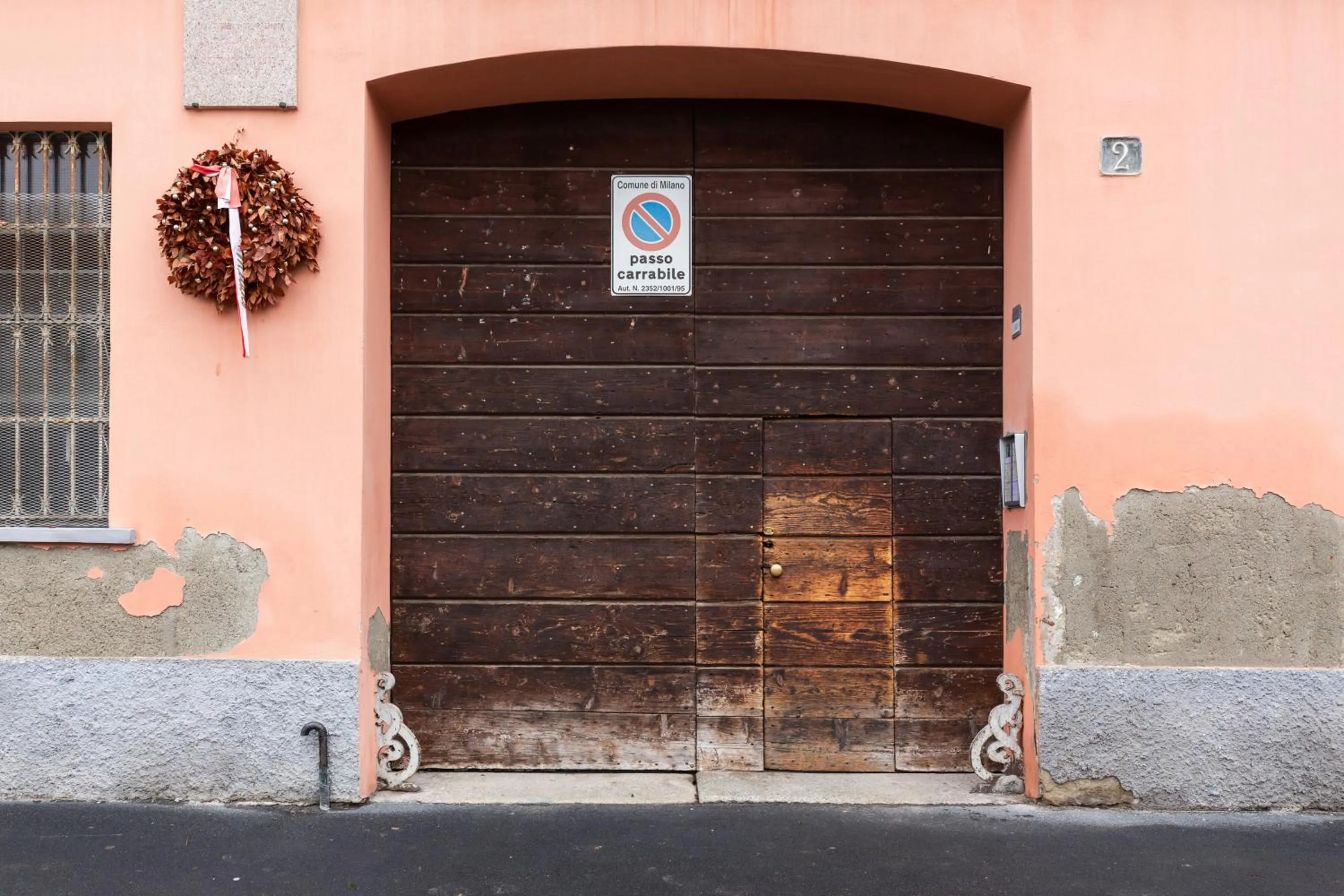 Property building in Gorla Skyline - Top Floor Apartment