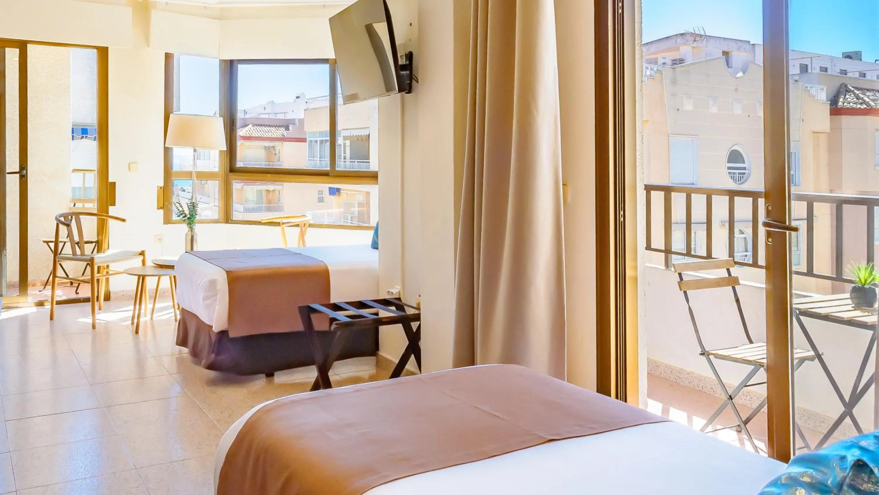 Photo of the whole room, Bed in Hotel Eden Mar