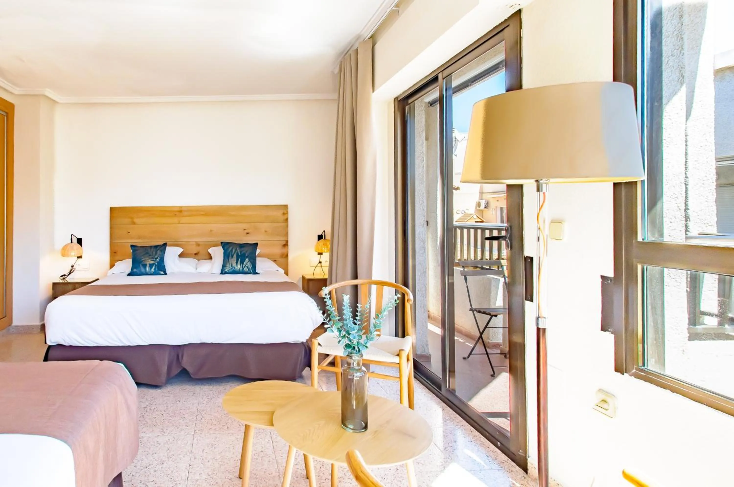 Bedroom, Bed in Hotel Eden Mar