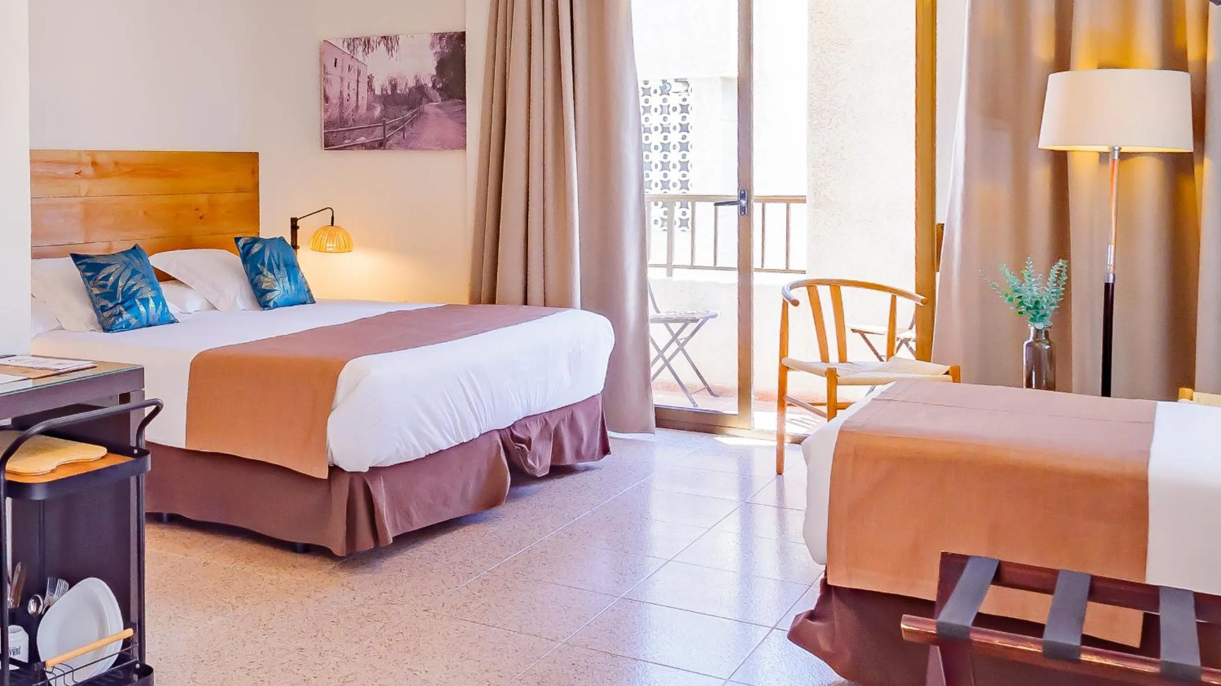 Bed in Hotel Eden Mar