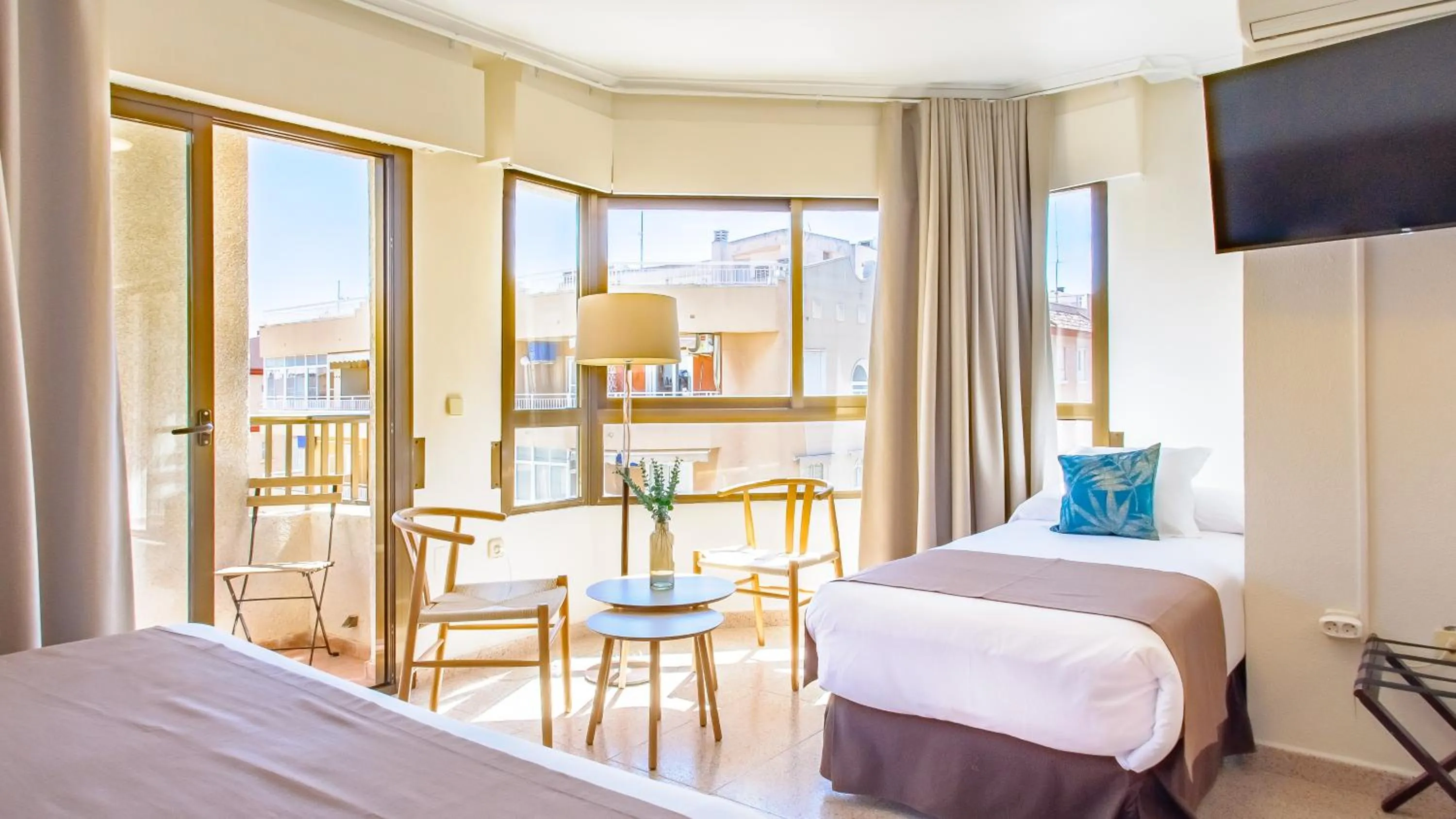 Bed in Hotel Eden Mar