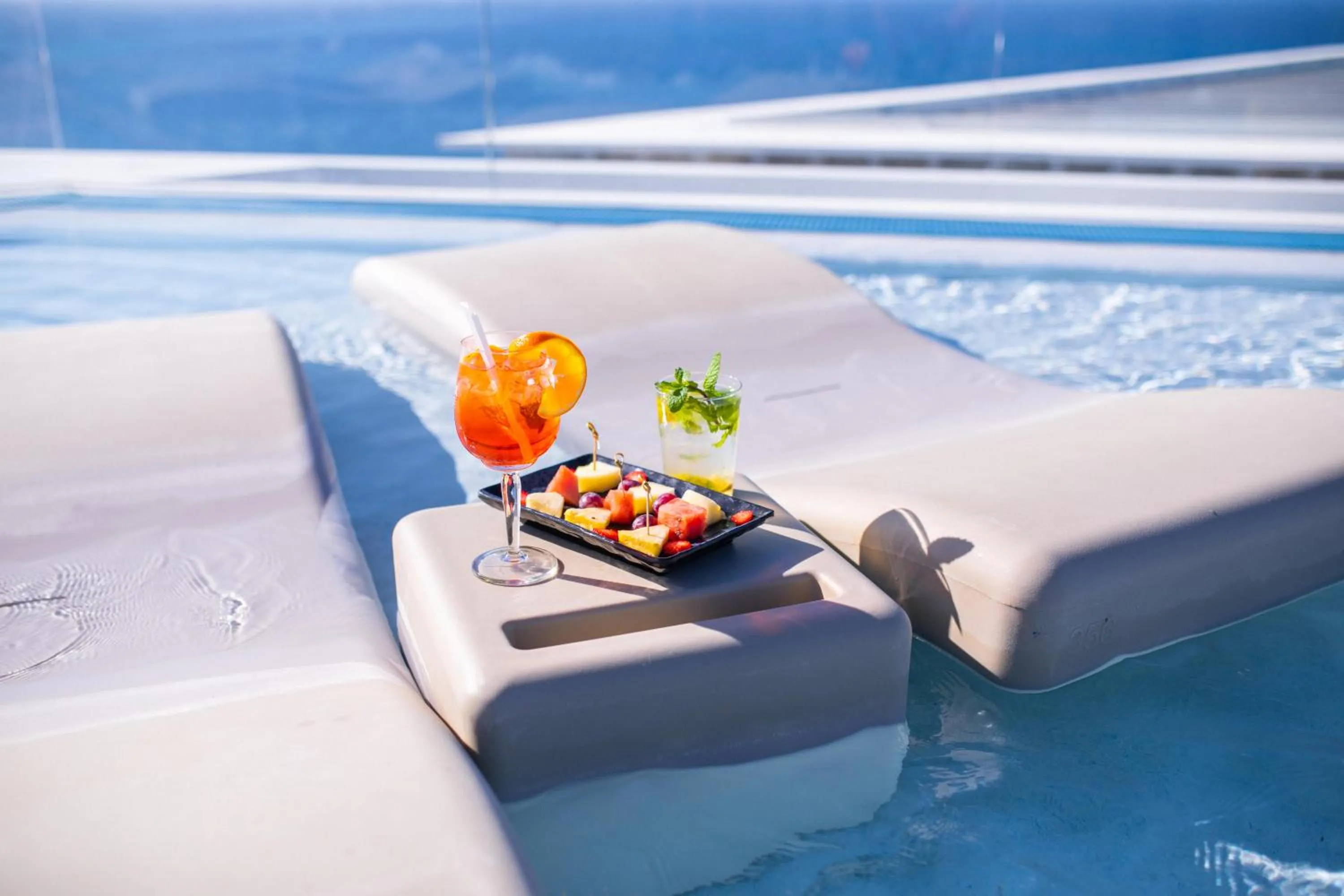 Swimming pool in Servatur Riosol