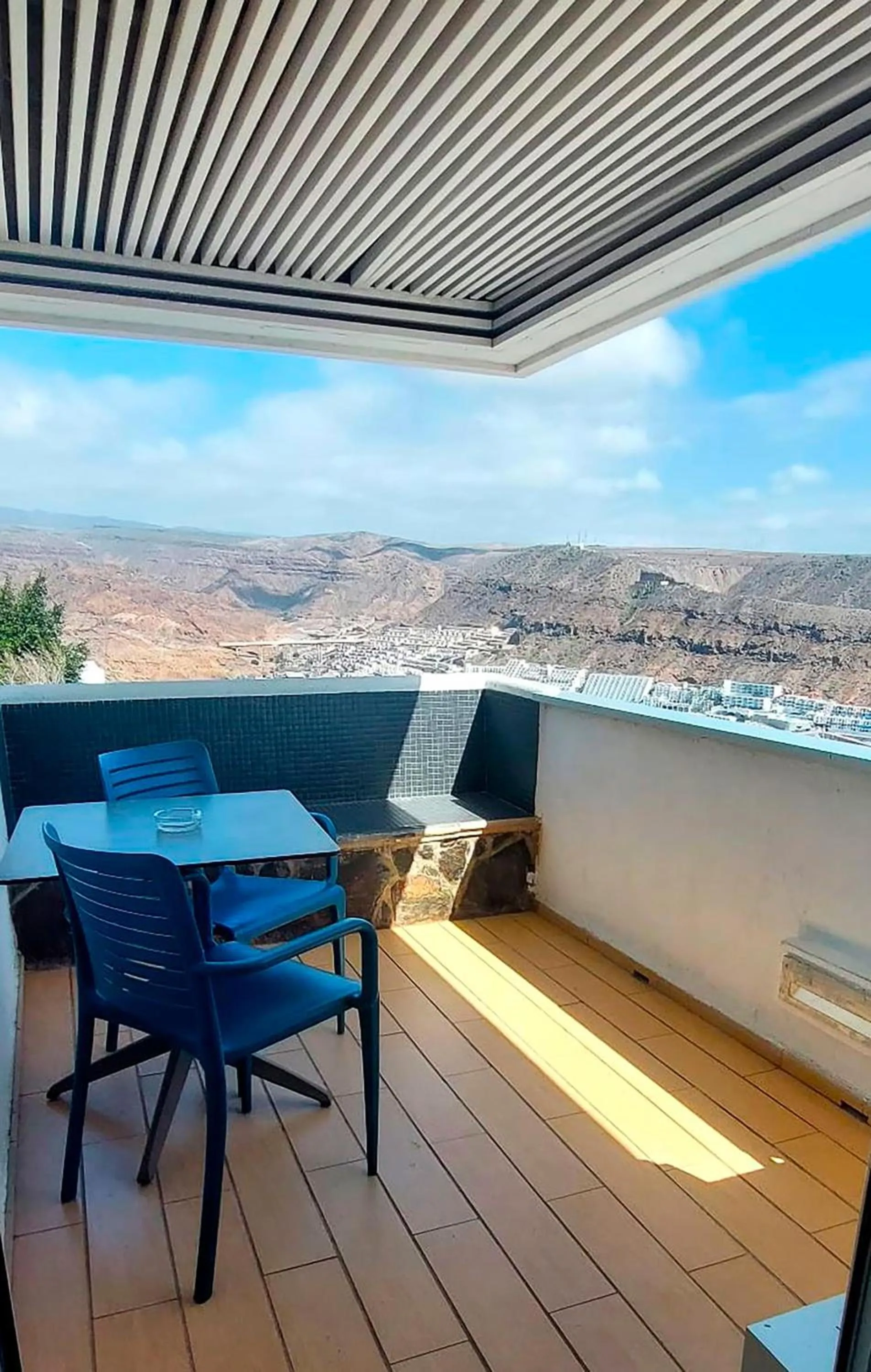 Photo of the whole room in Servatur Riosol