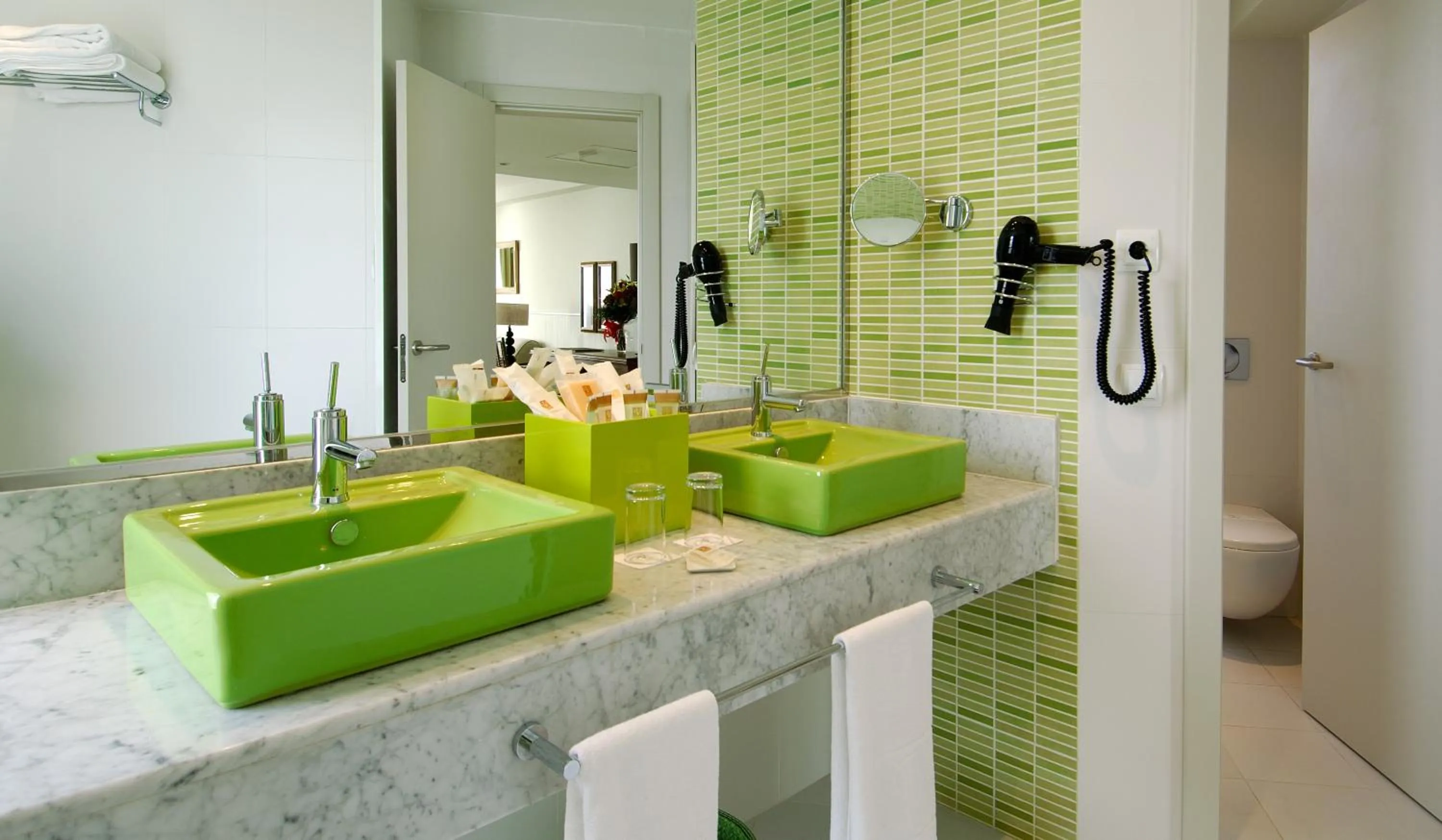 Bathroom in Hotel Tenerife Golf & Seaview