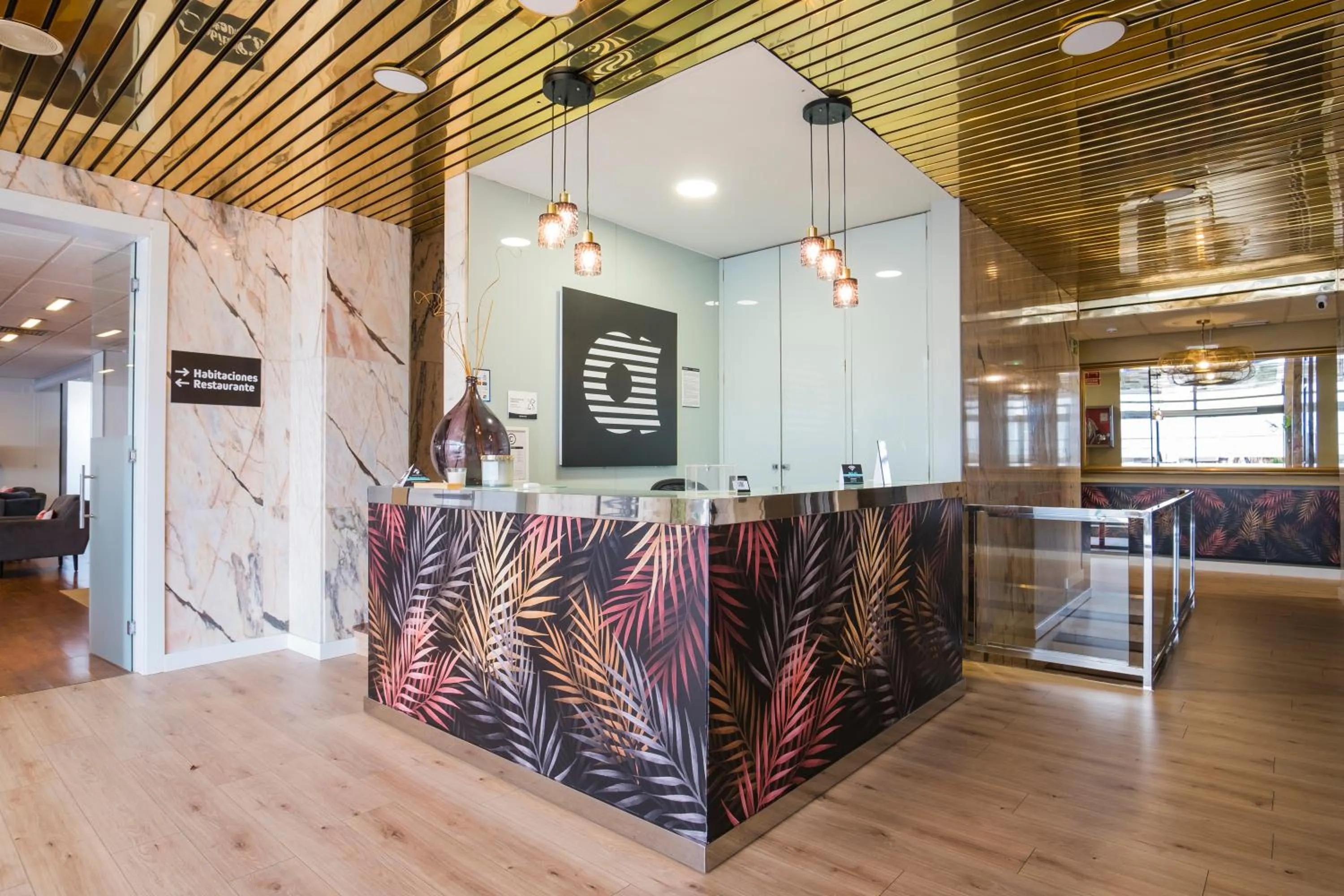 Lobby or reception in Alda Don Carlos