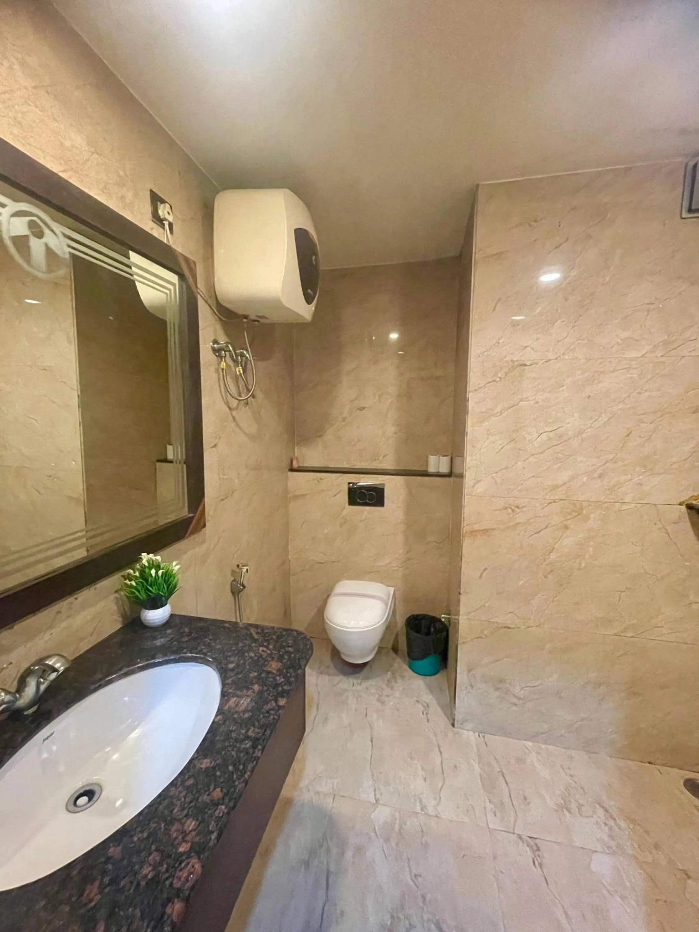 Bathroom in Hotel Tourist Inn By Sagar