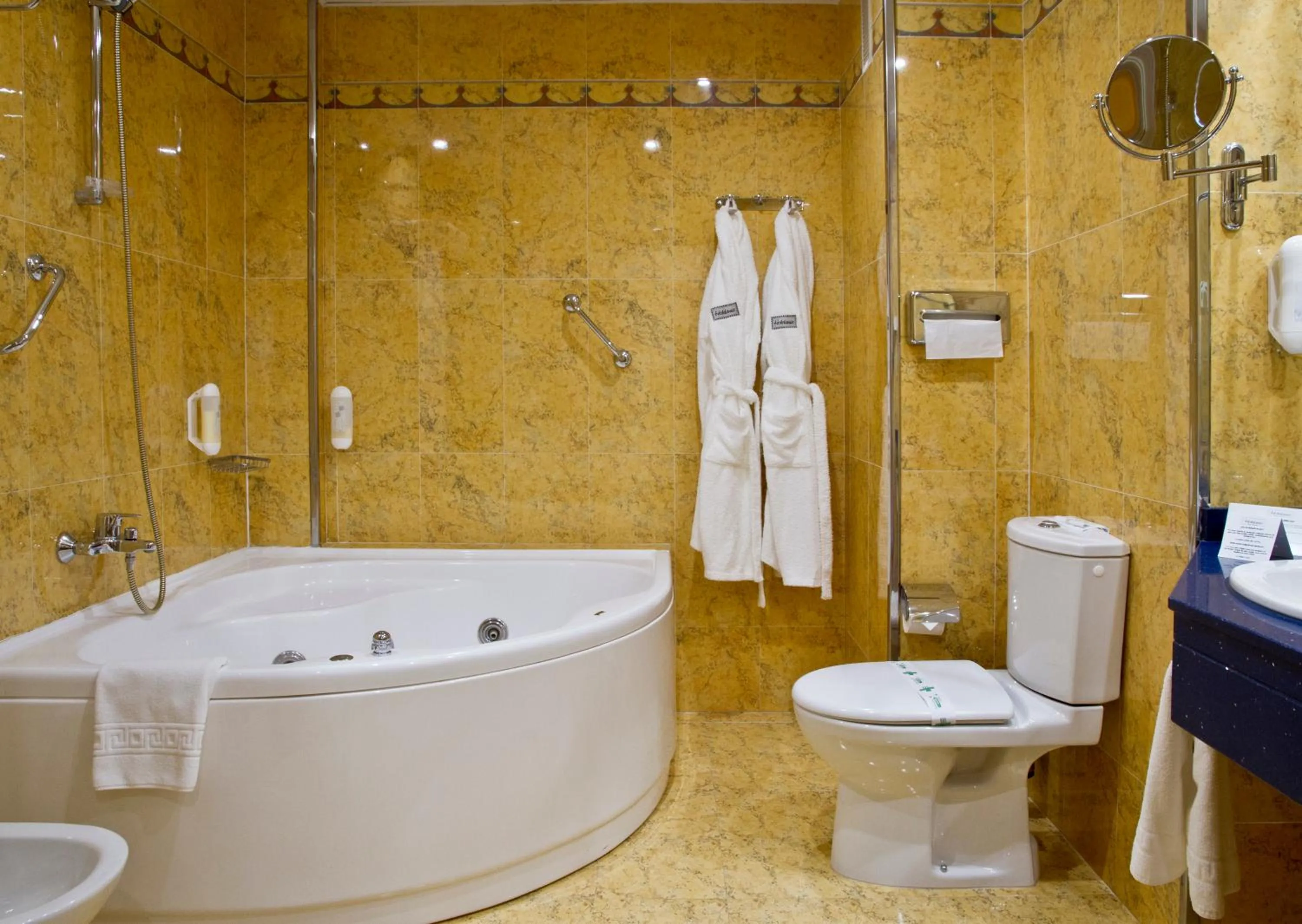 Hot Tub in Hotel Las Gaviotas