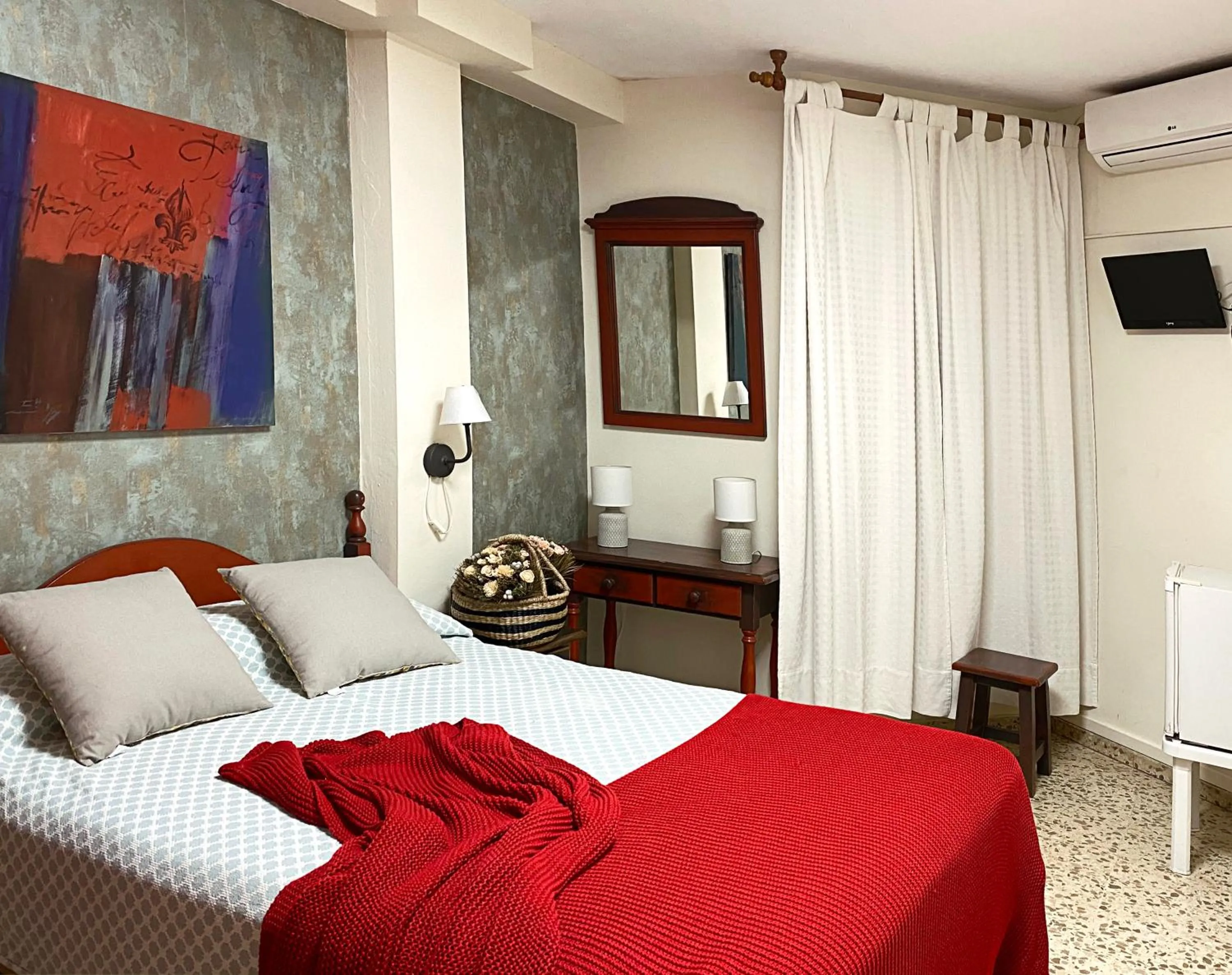 Bed in Hostal Azahara