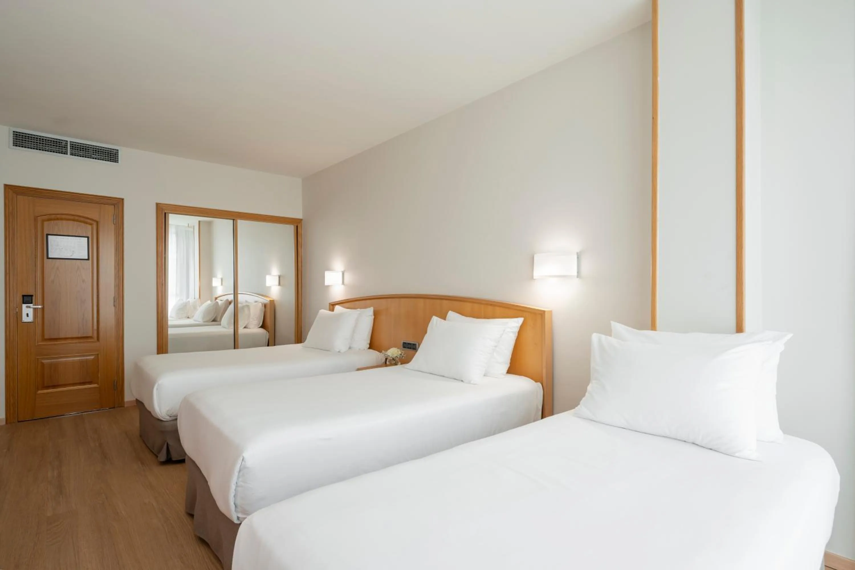 Bed in Exe Area Central