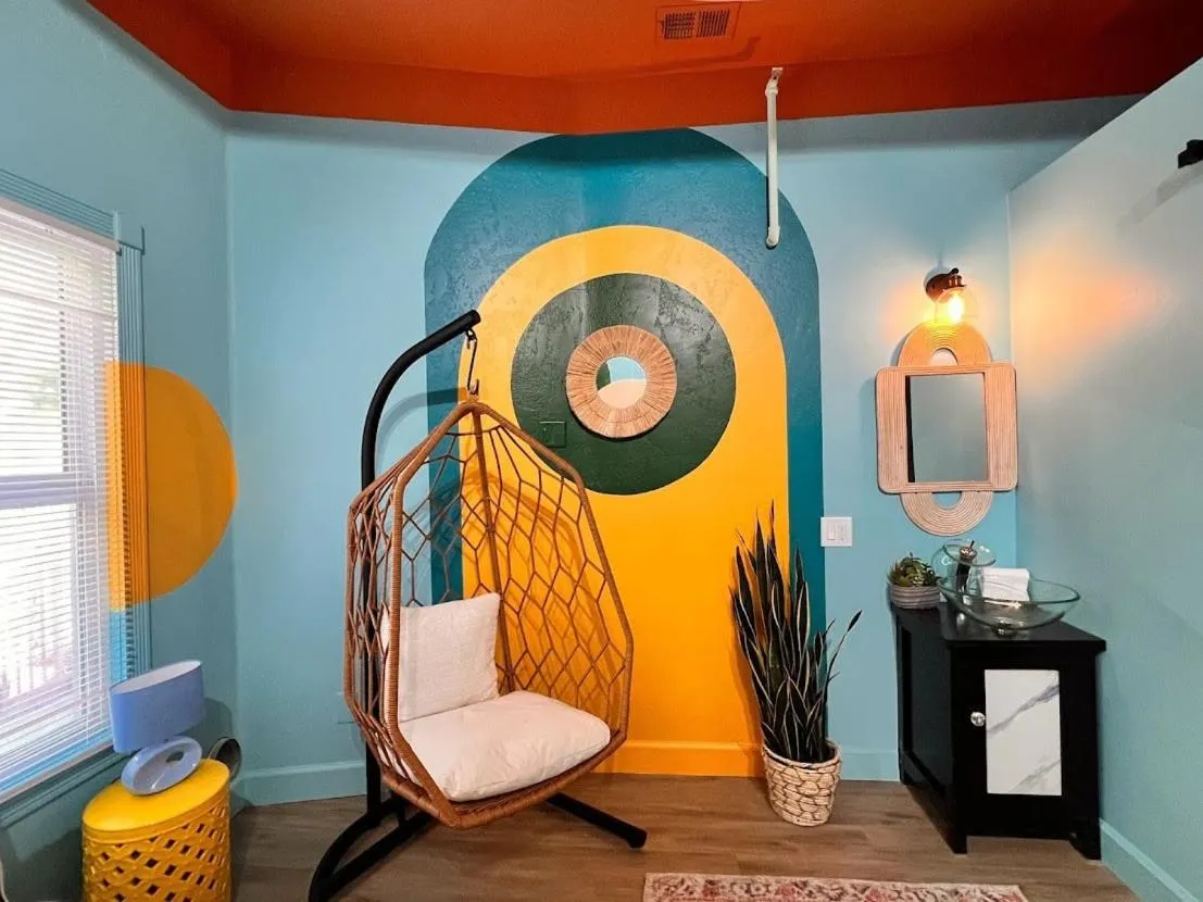 Photo of the whole room in Somerset Hotel