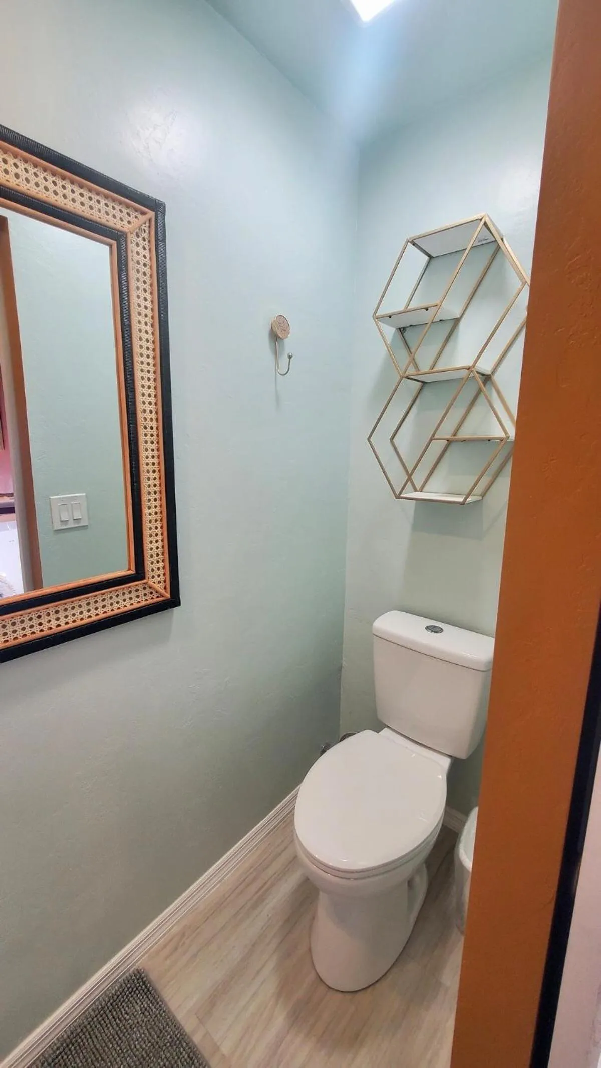 Toilet in Somerset Hotel