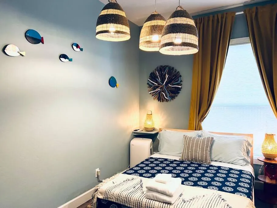 Photo of the whole room in Somerset Hotel