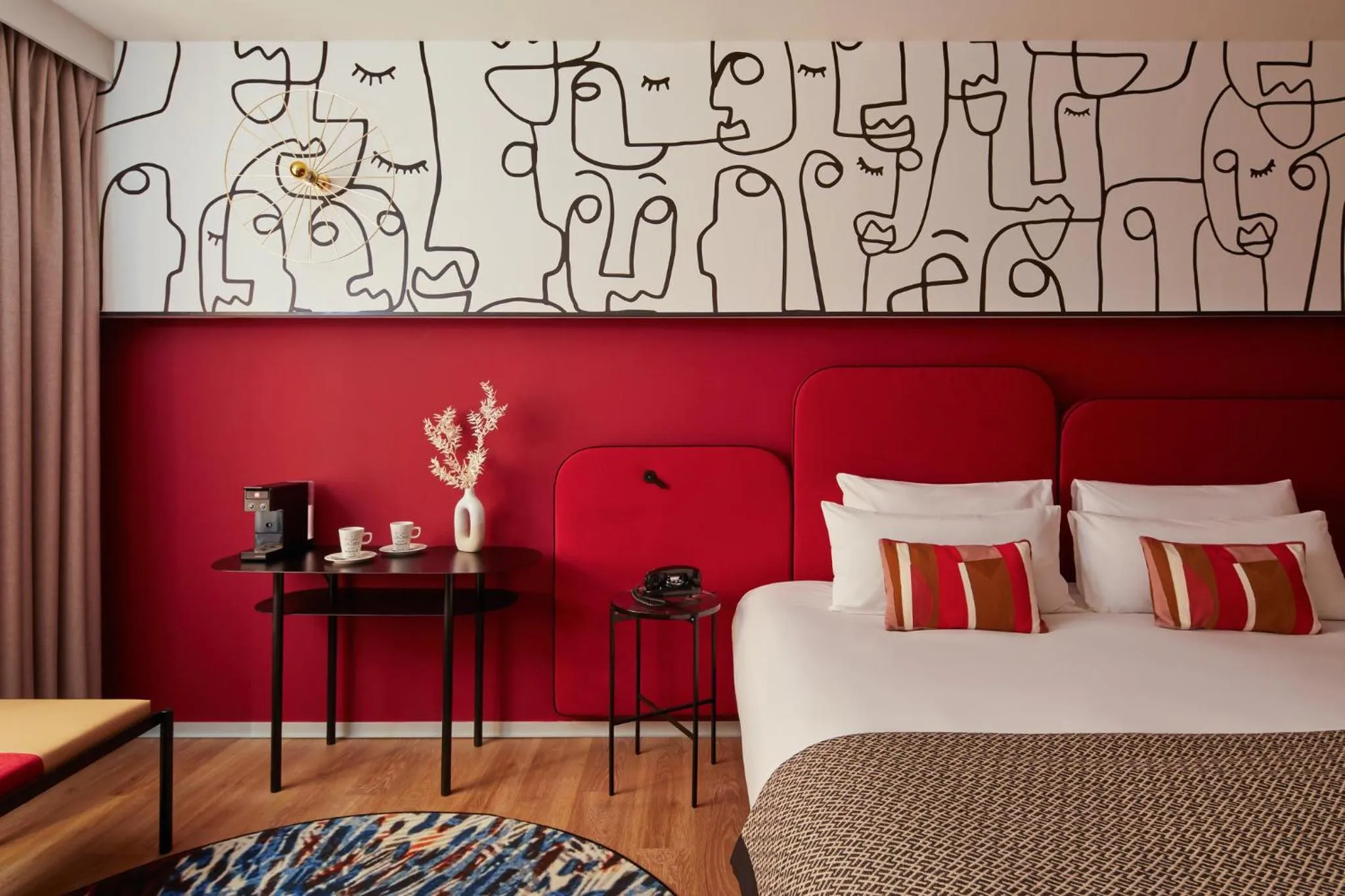 Photo of the whole room, Bed in Hotel Indigo Barcelona Plaza Espana by IHG