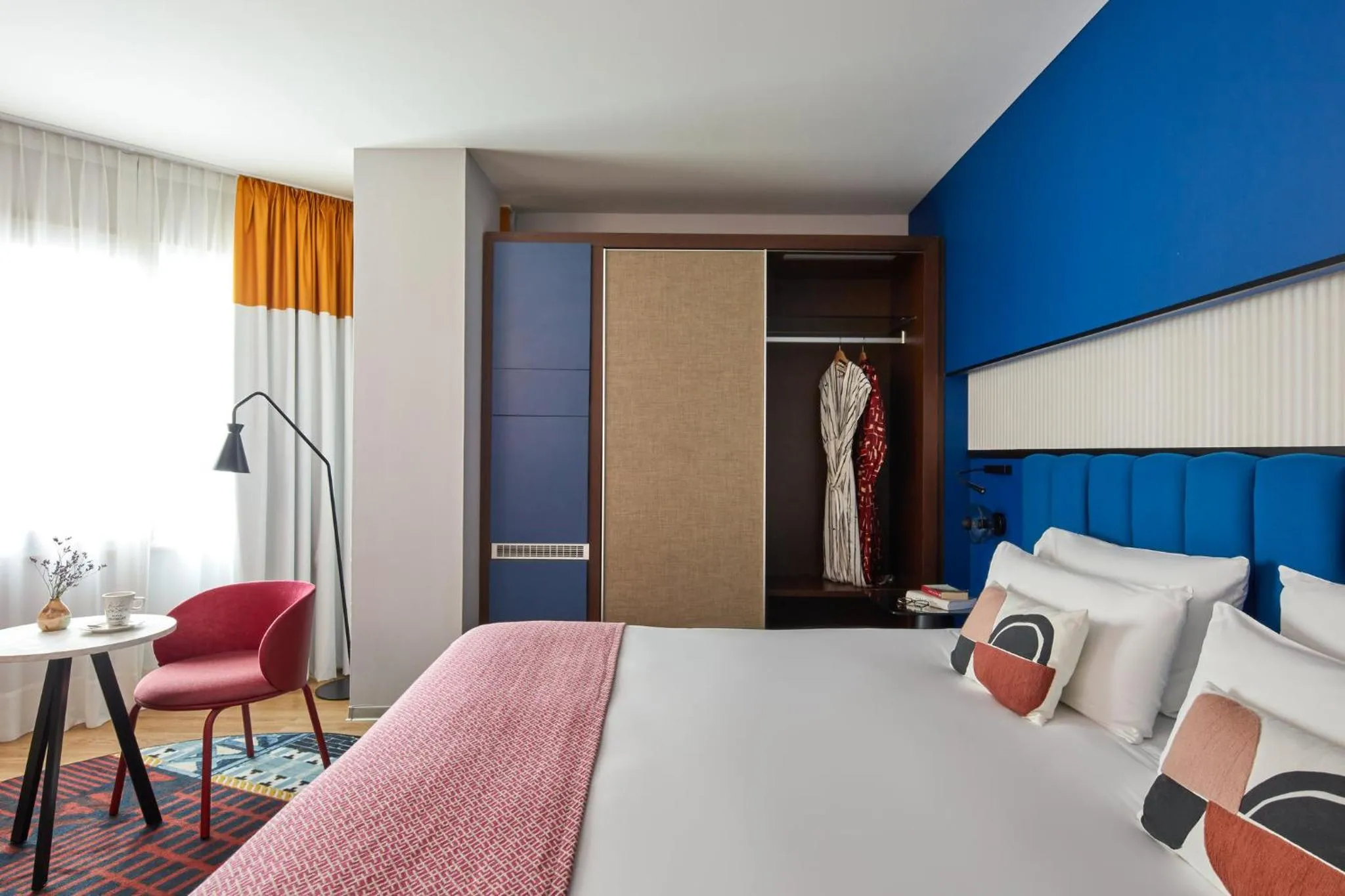Photo of the whole room, Bed in Hotel Indigo Barcelona Plaza Espana by IHG