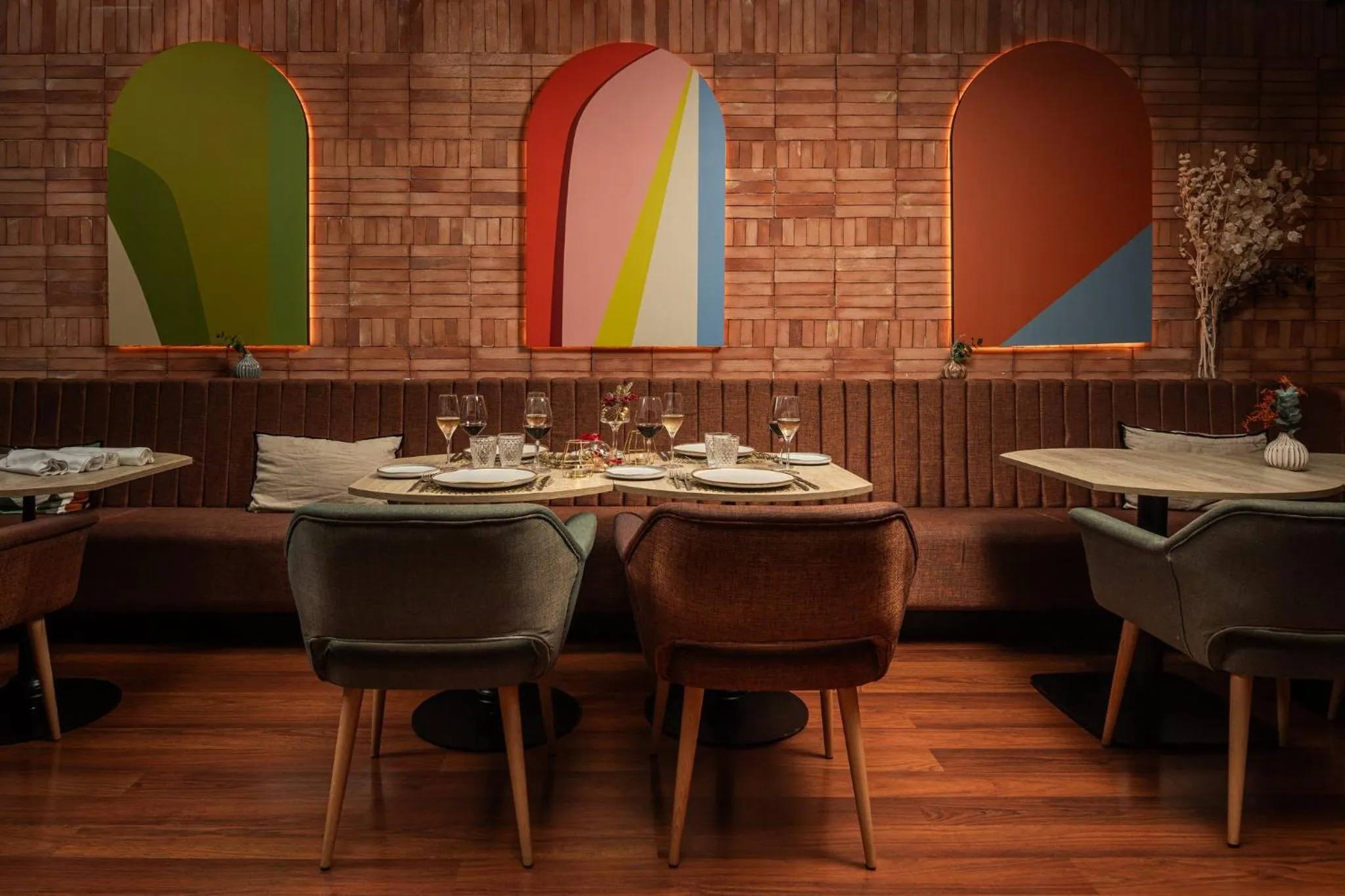 Restaurant/places to eat in Hotel Indigo Barcelona Plaza Espana by IHG