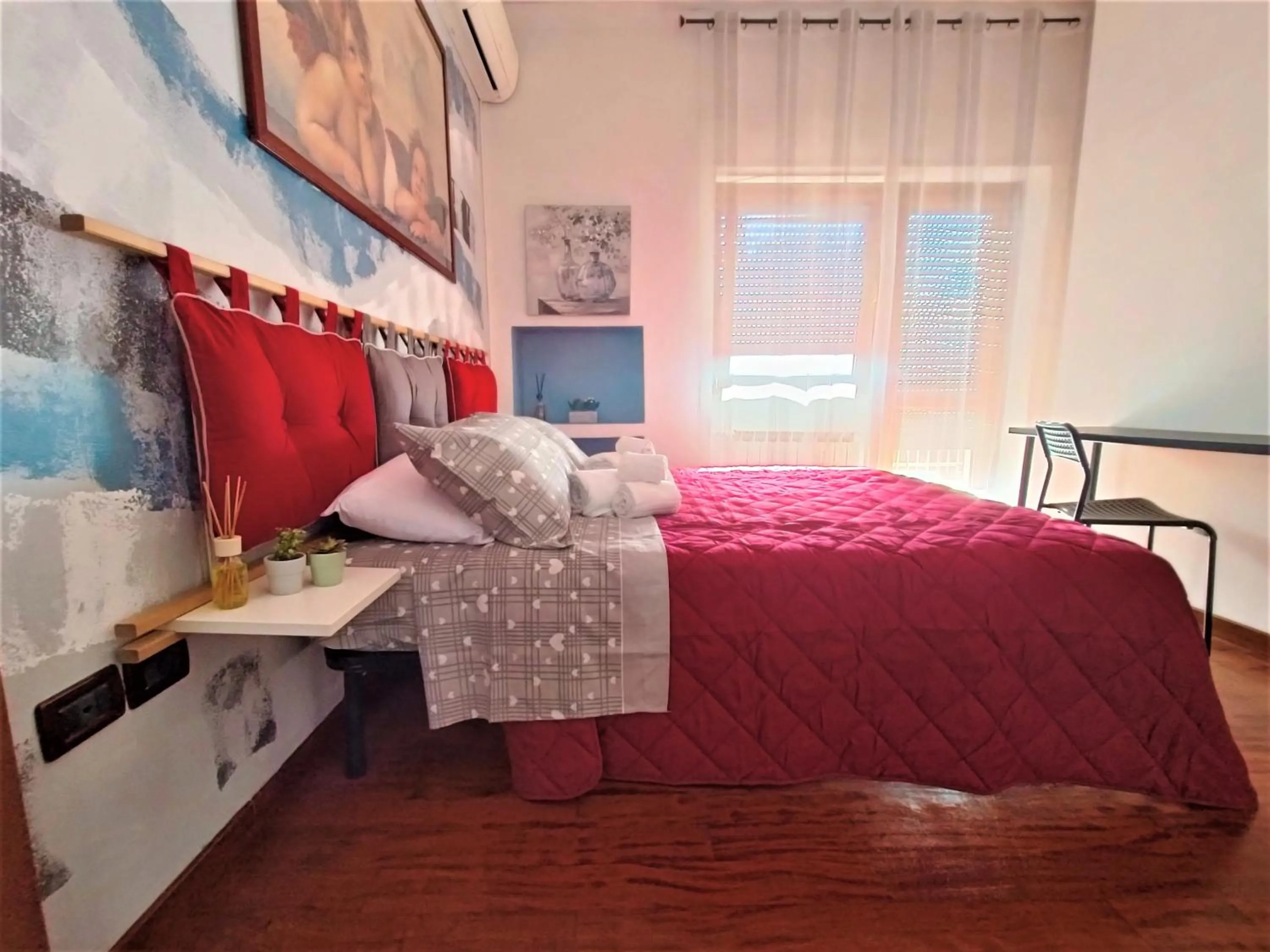 Bed in Avellini - Delightful and Spacious Apartment with terrace - near Metro A Cornelia