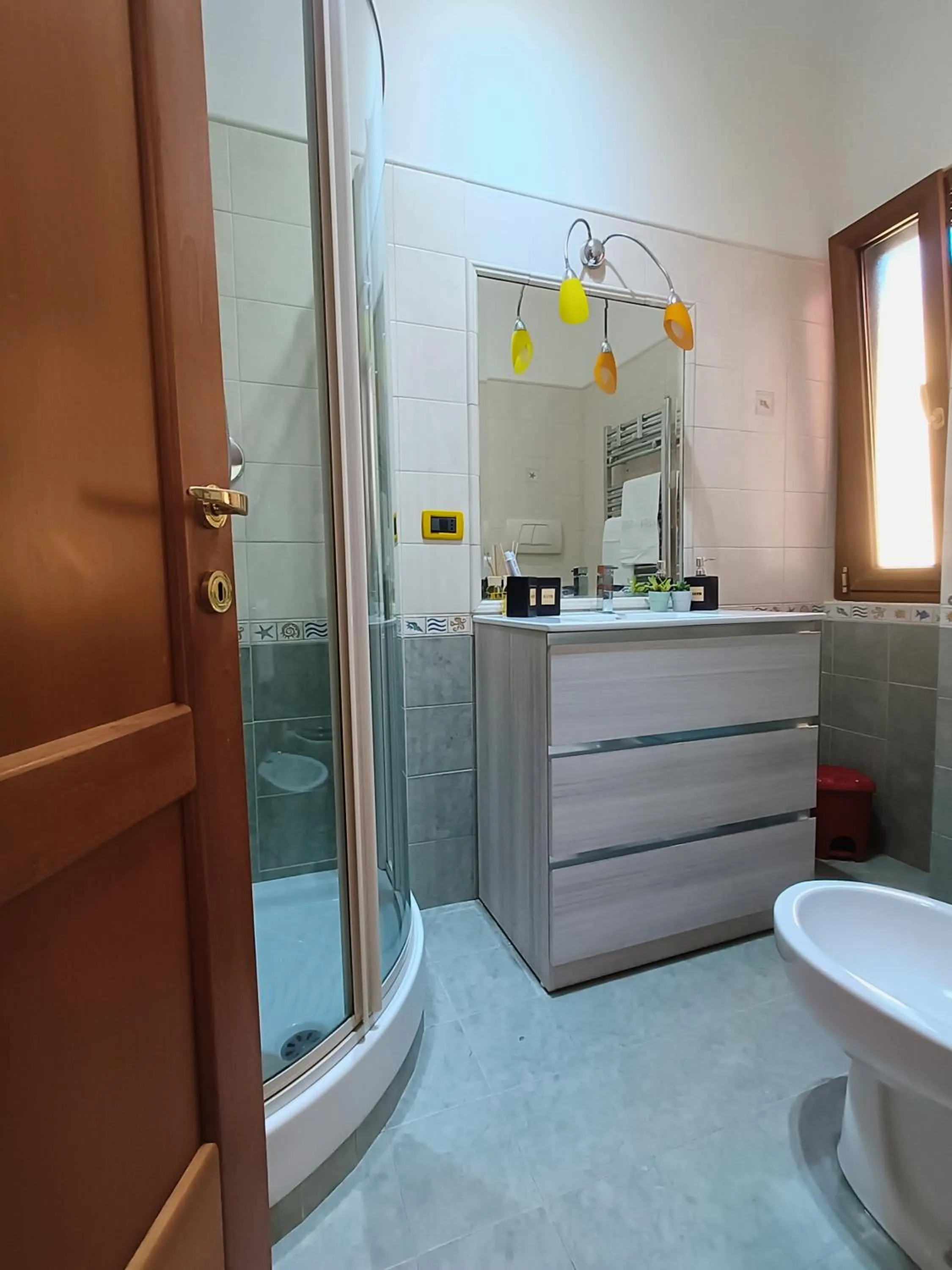 Avellini - Delightful and Spacious Apartment with terrace - near Metro A Cornelia