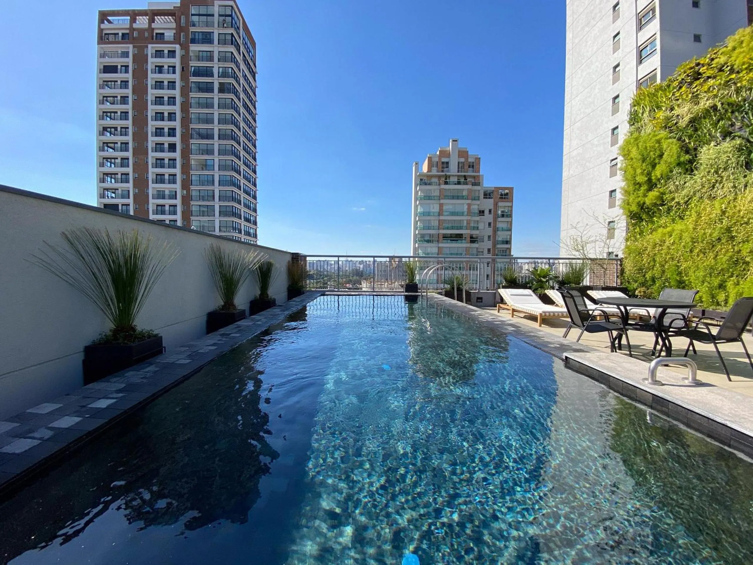 Canal do Anfitrião | Studios Jauperi