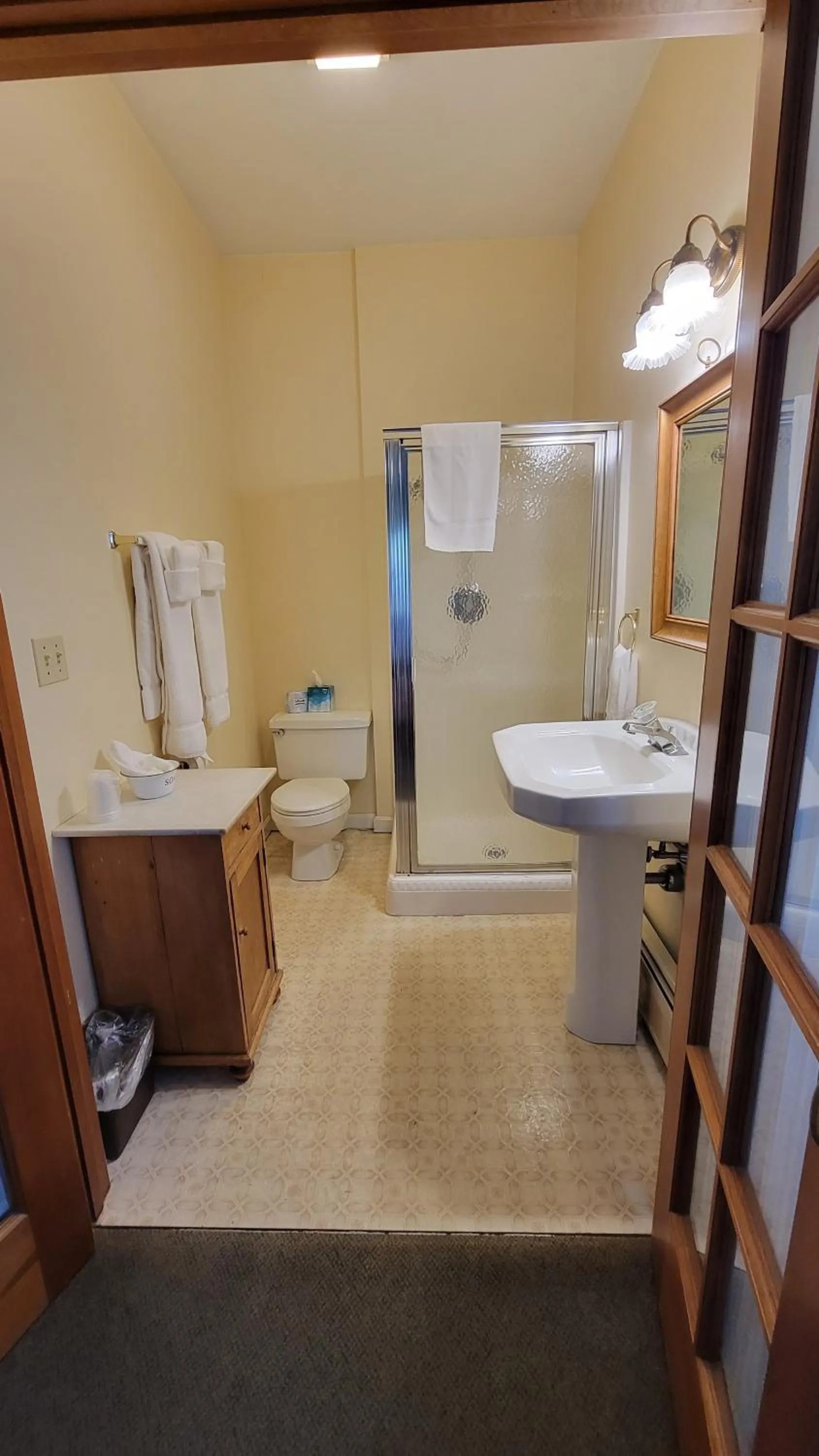 Bathroom in The Wildflower Inn