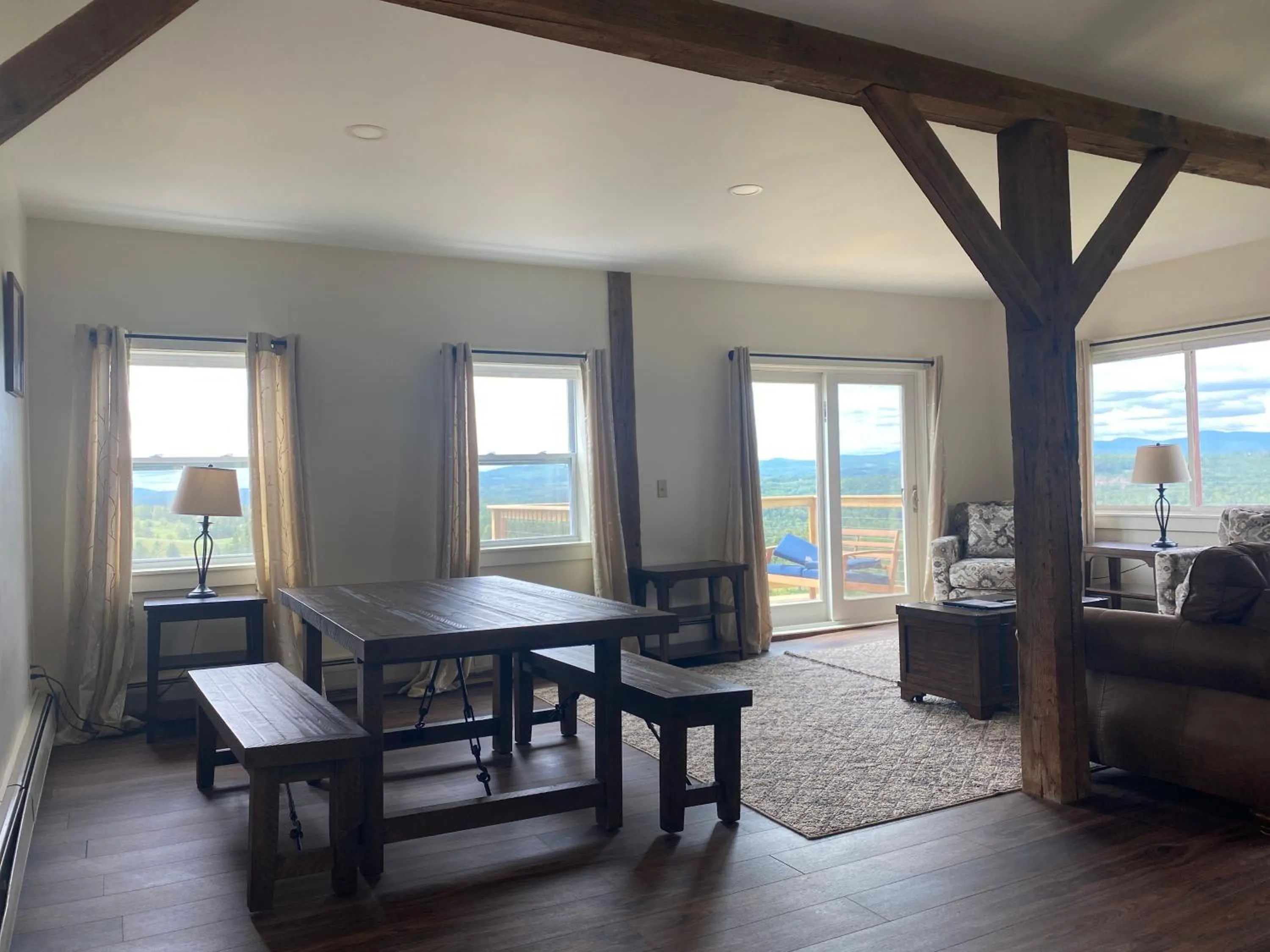 Living room in The Wildflower Inn