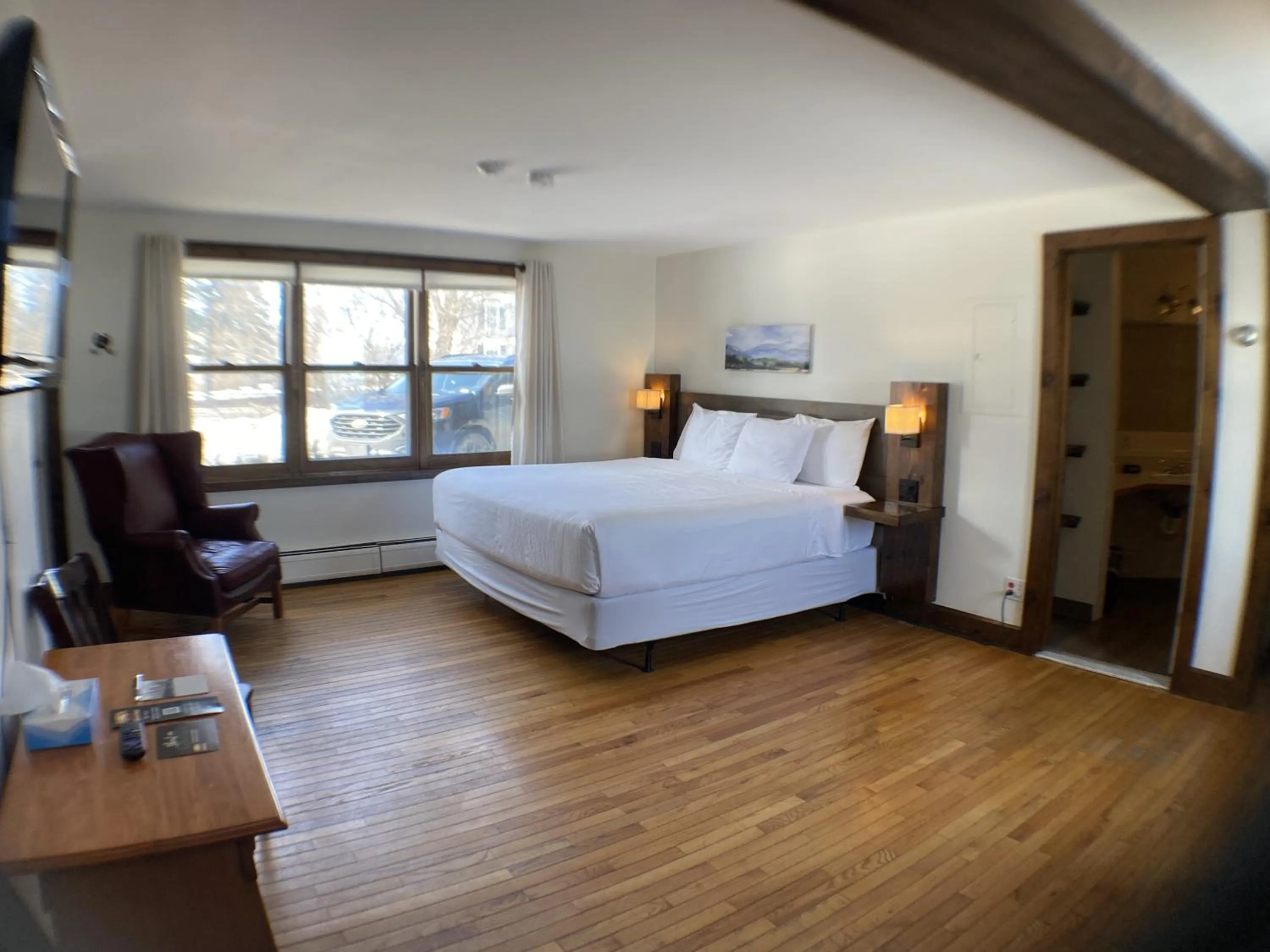 Bedroom, Bed in The Wildflower Inn