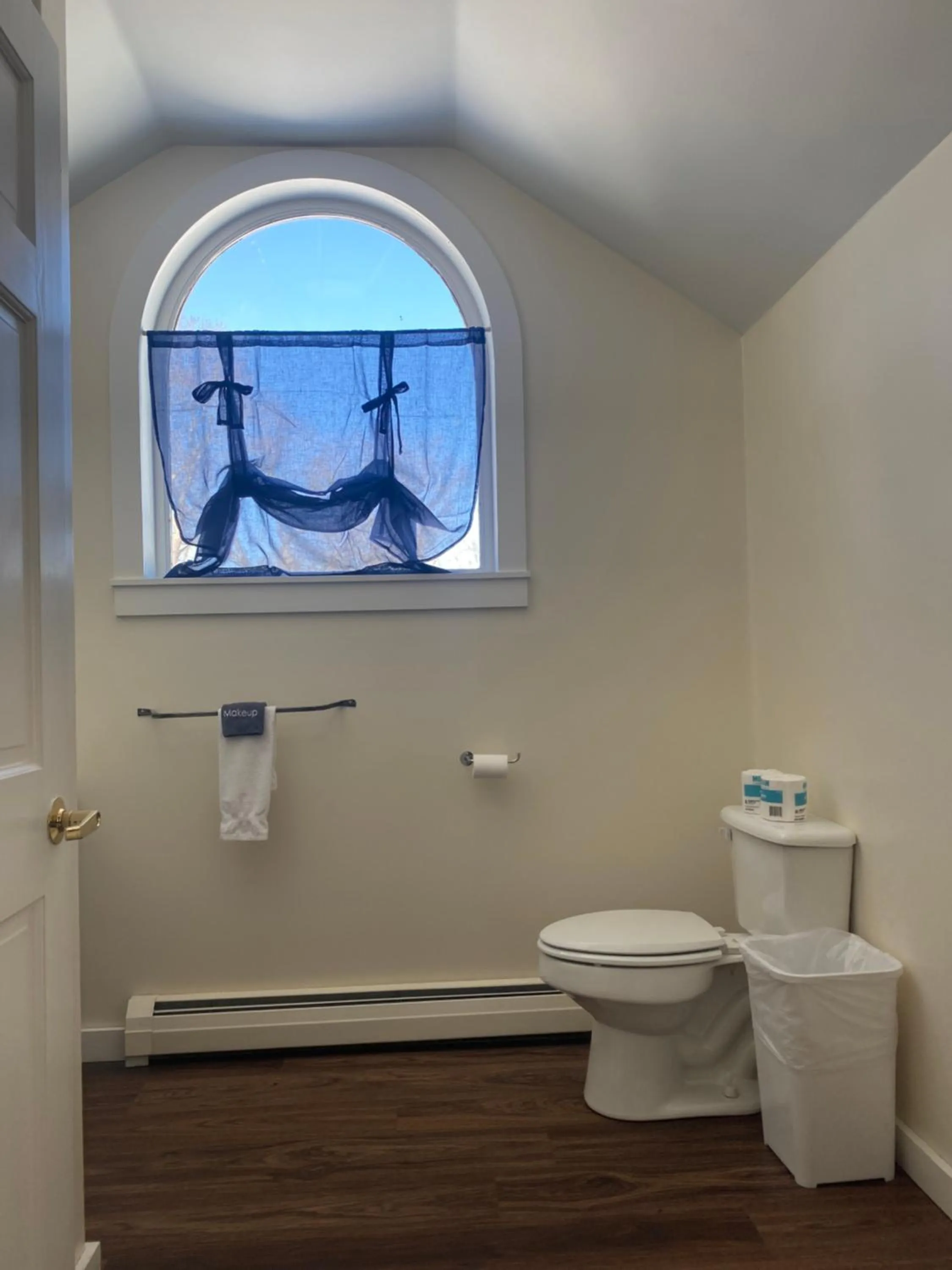 Bathroom in The Wildflower Inn