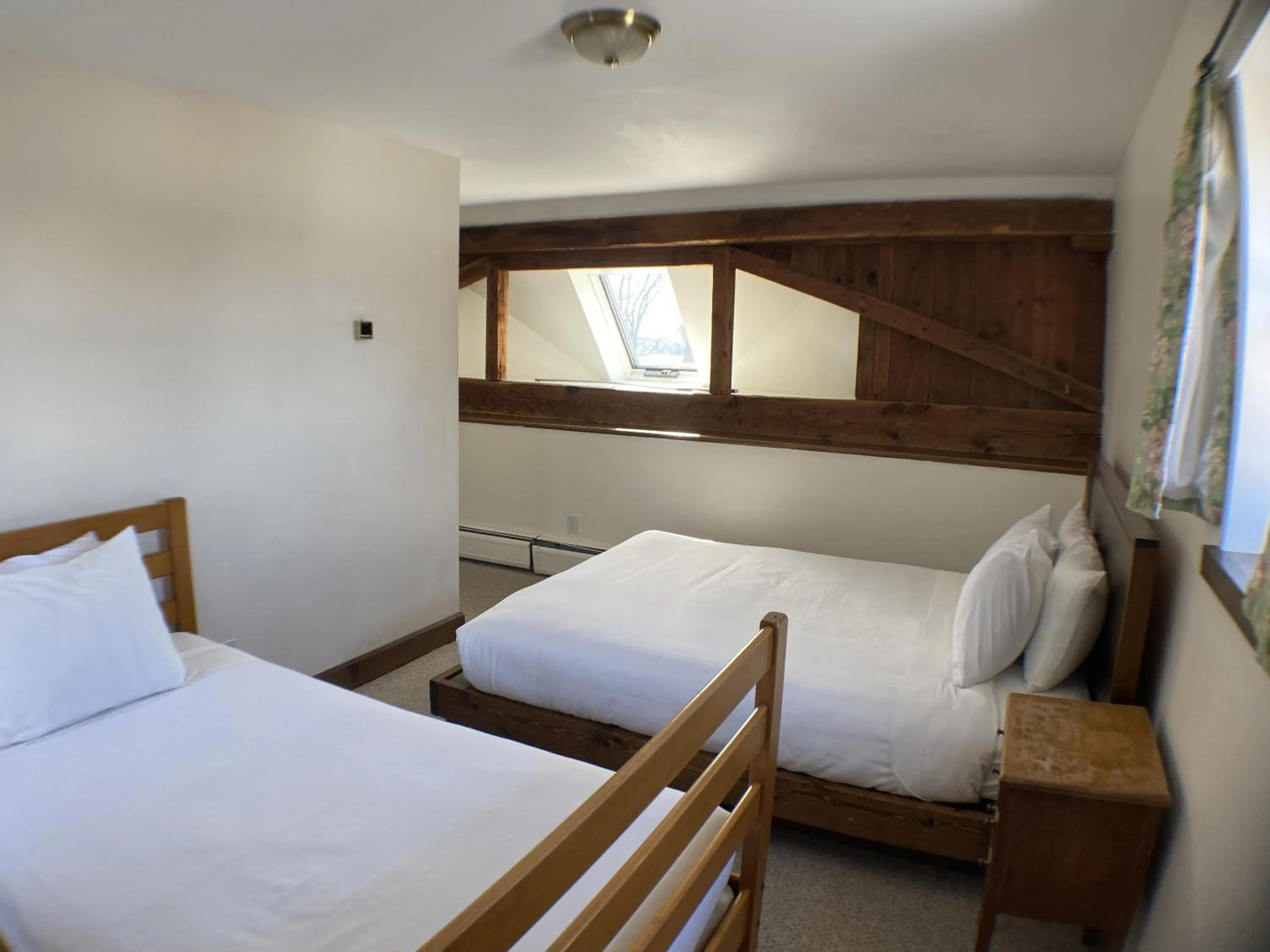 Bedroom, Bed in The Wildflower Inn