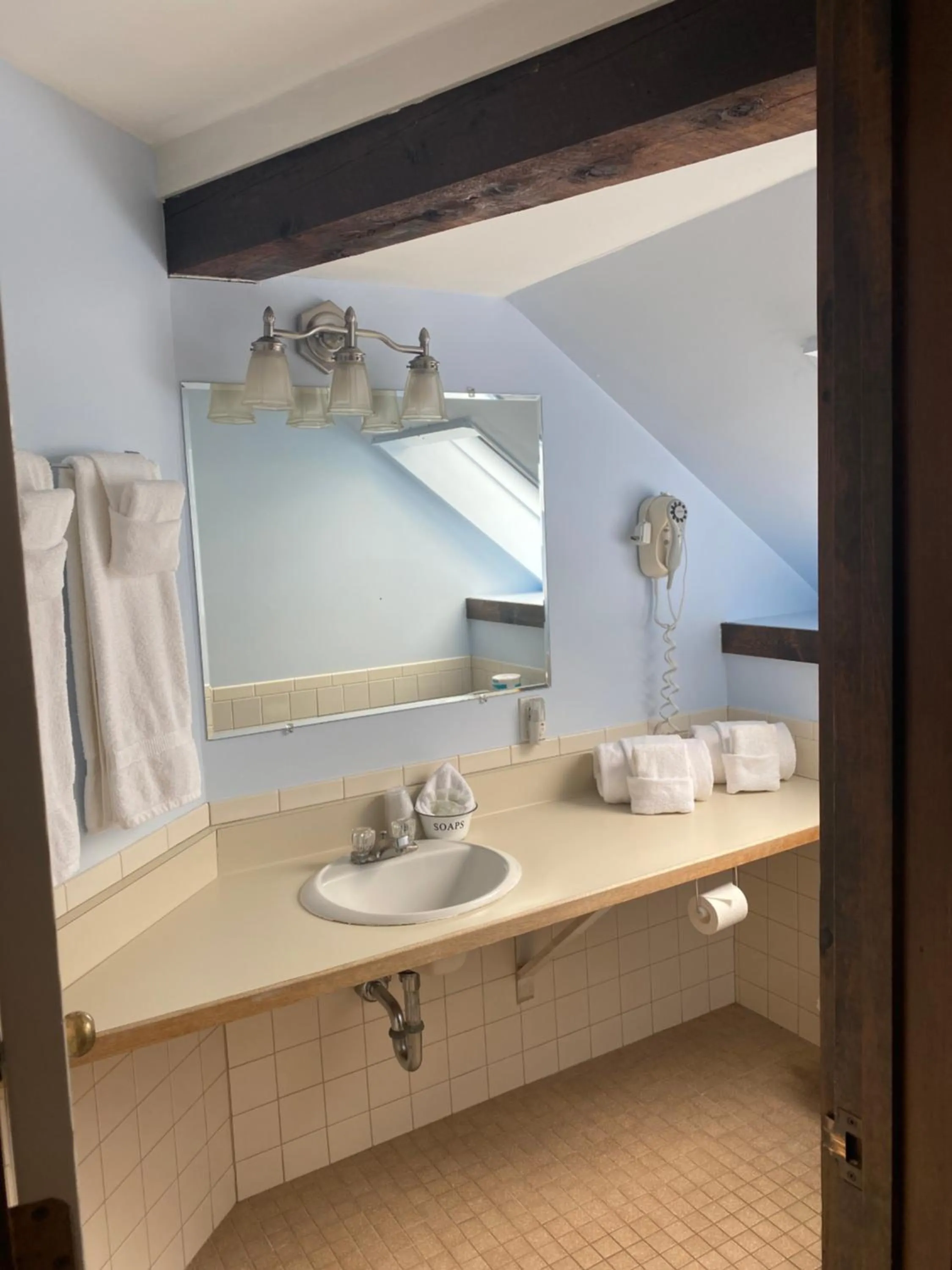 Bathroom in The Wildflower Inn