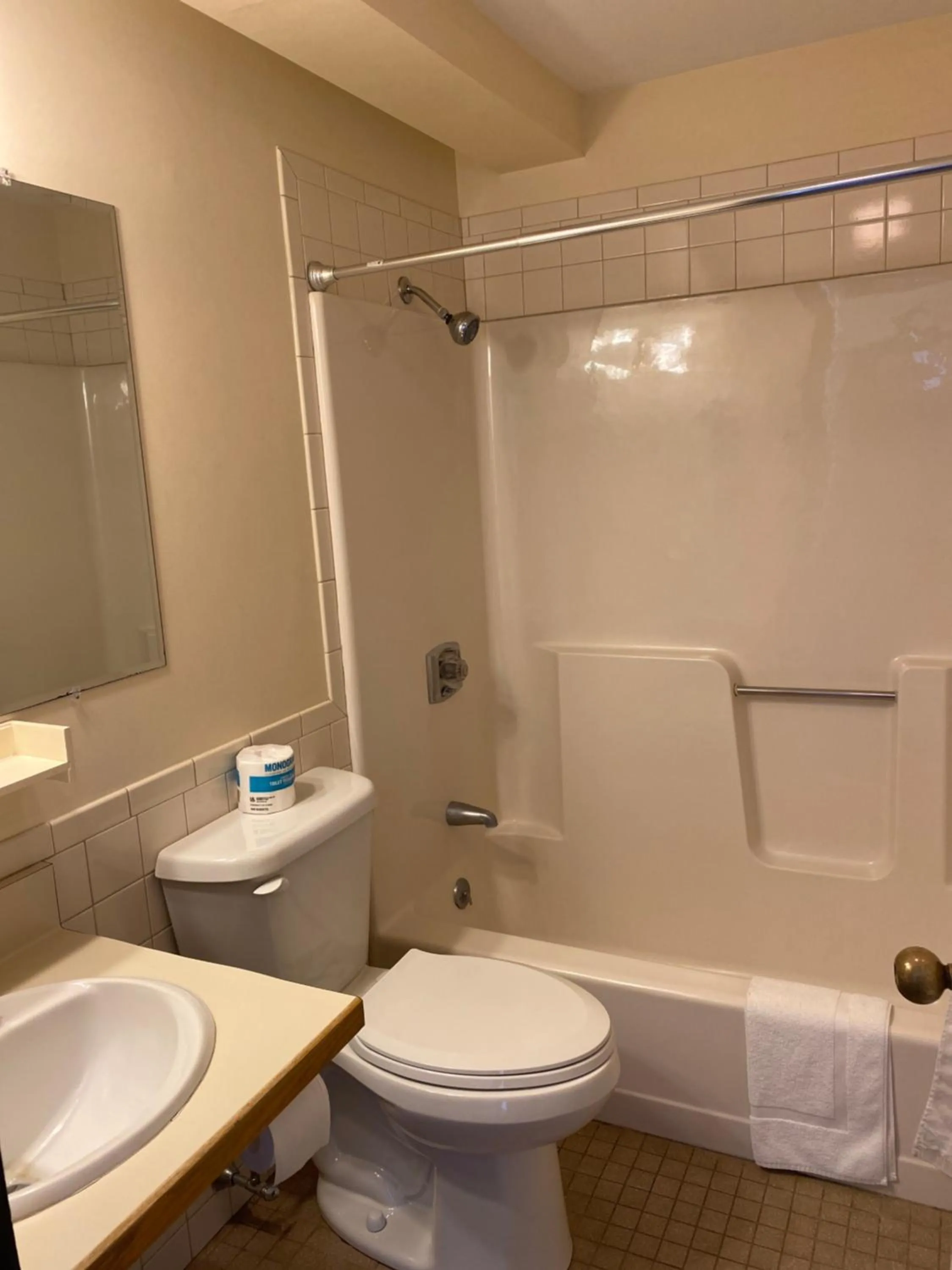 Bathroom in The Wildflower Inn