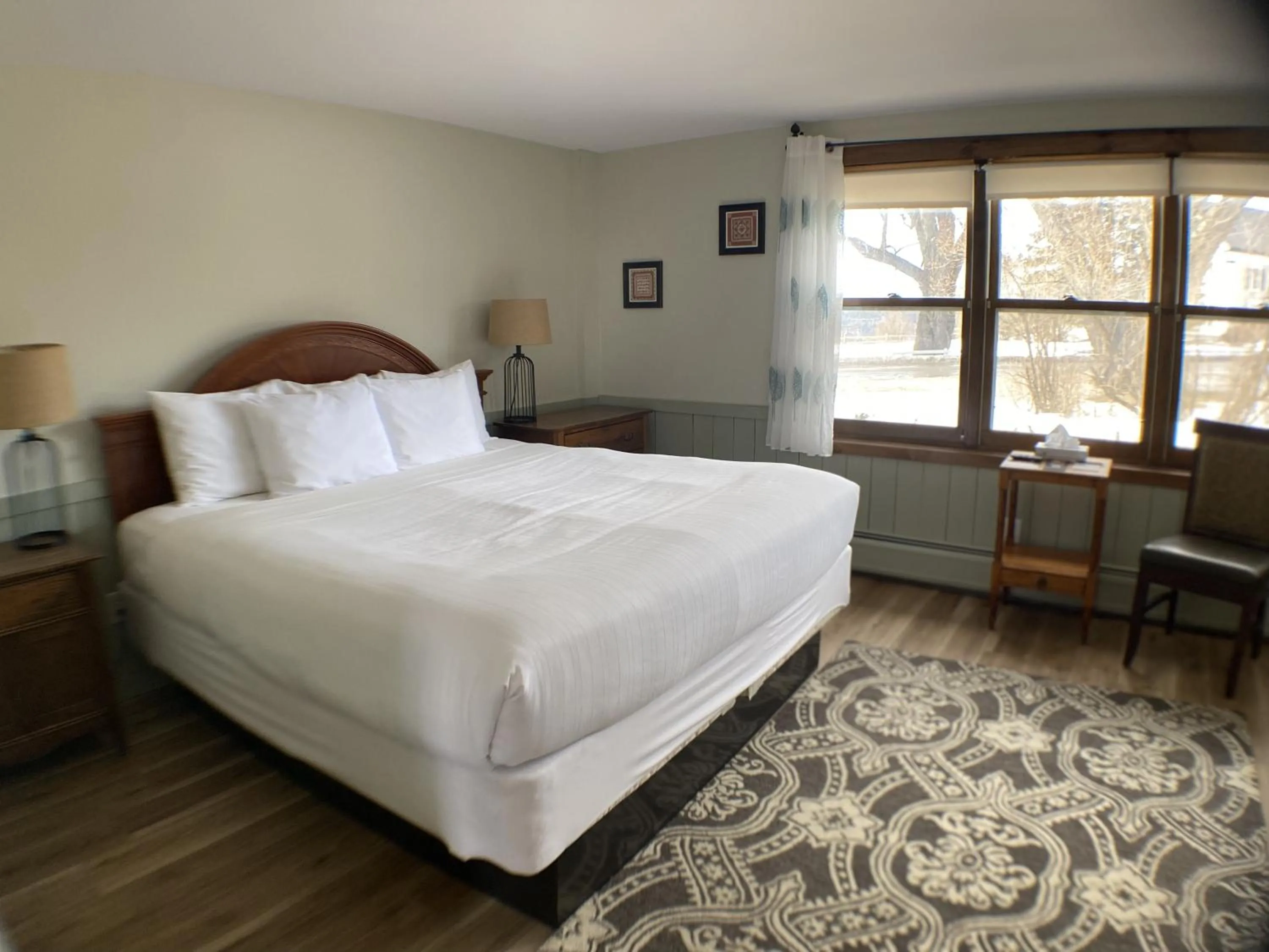 Bedroom, Bed in The Wildflower Inn