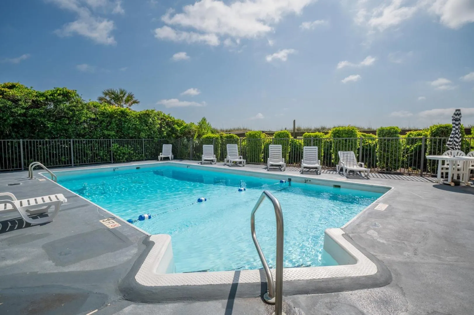 Oceanfront - Pool - Near Carolina Beach Boardwalk